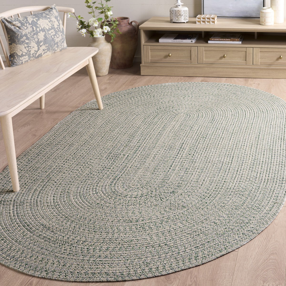 IVORY / GREEN
