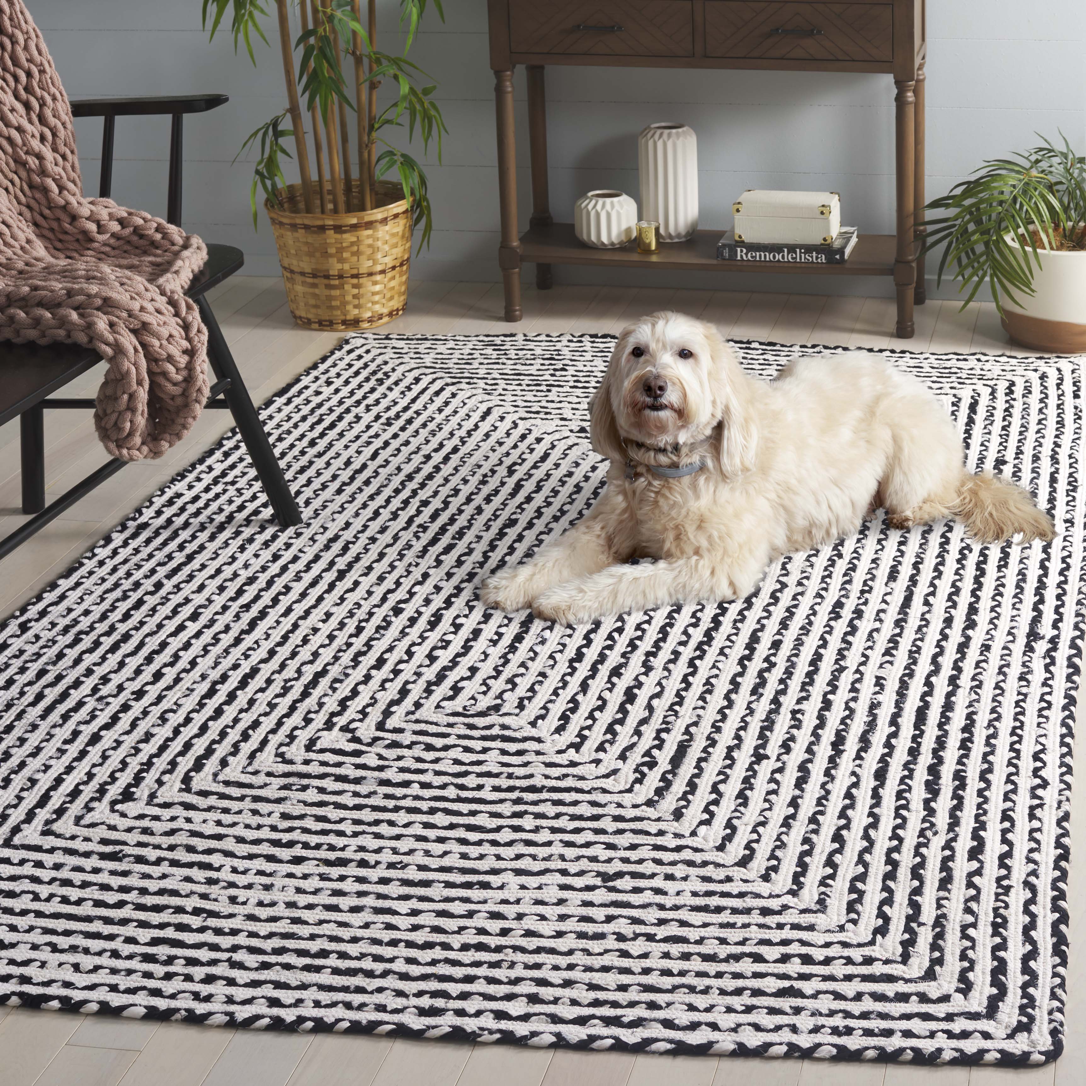 BRAIDED 260 – BLACK / IVORY