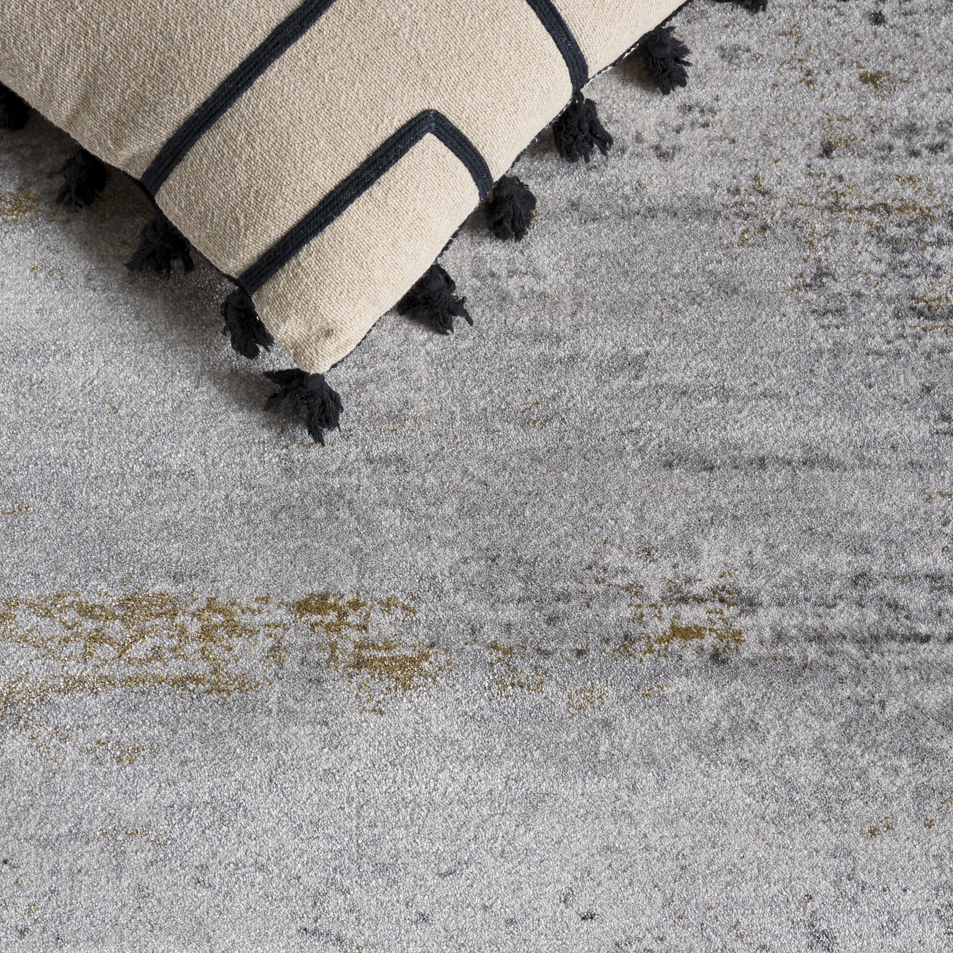 CRAFT 826 – GREY / GOLD