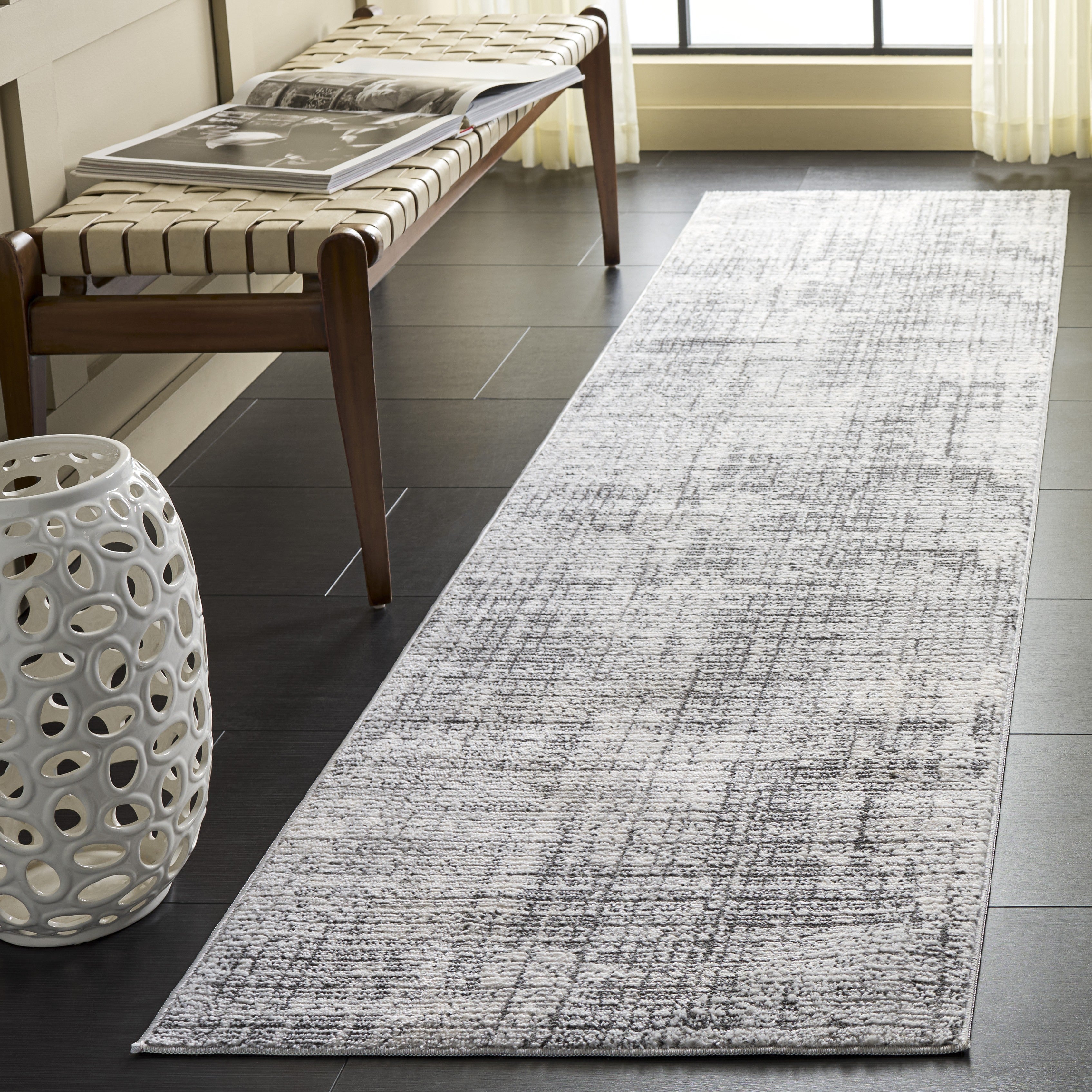 CHAMBER 200 – GREY / IVORY