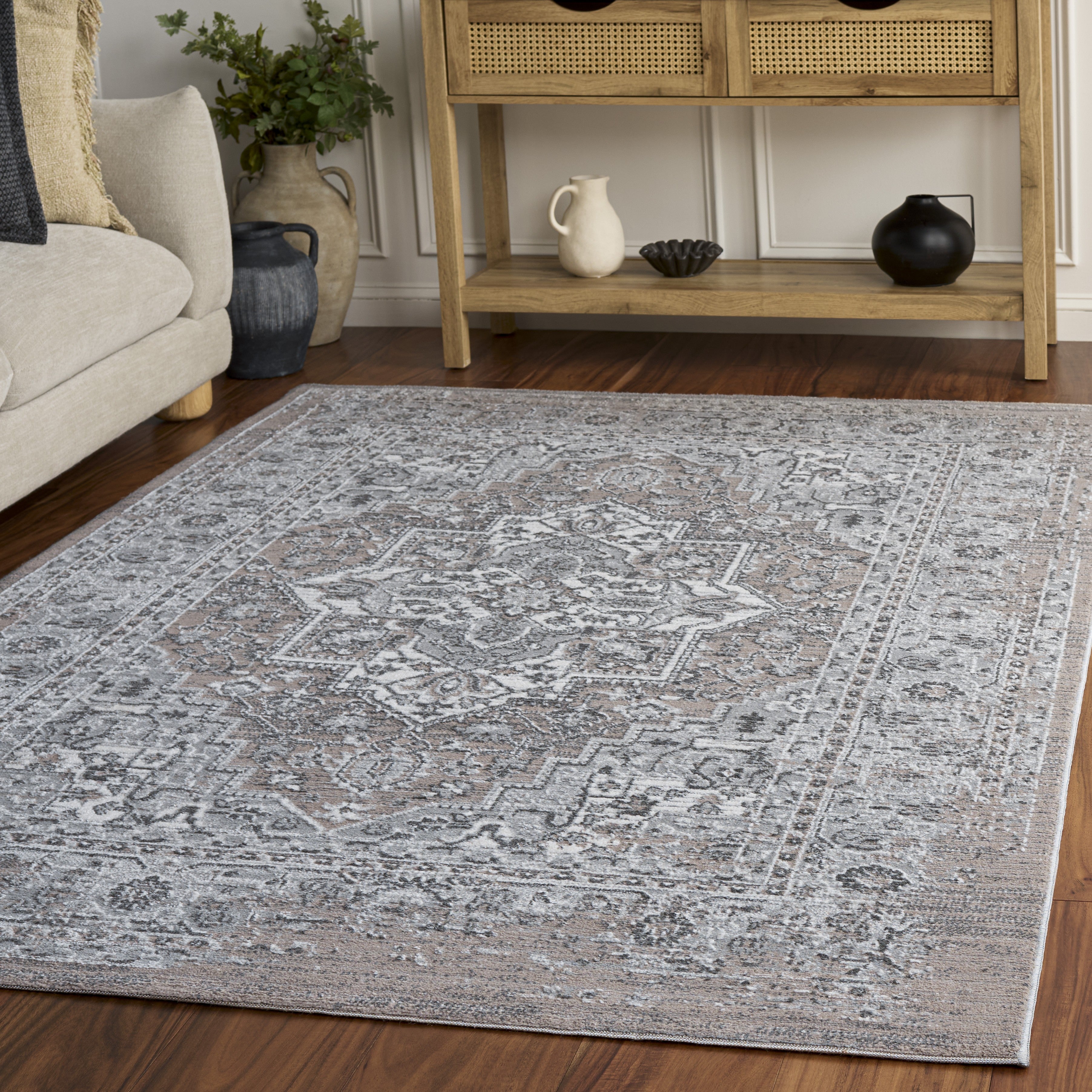 CHAMBER 202 – DARK BEIGE / BEIGE