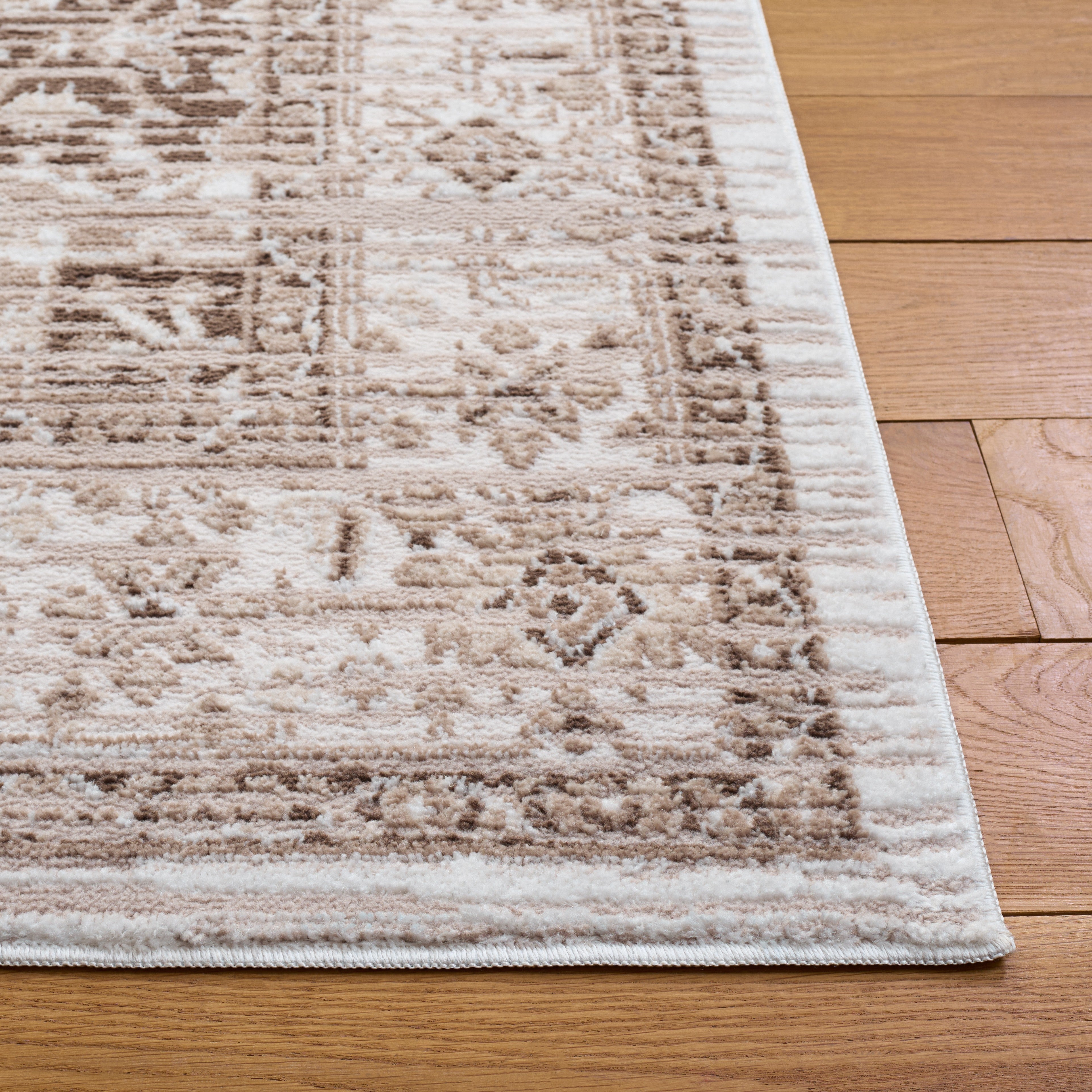 CHAMBER 206 – BEIGE / IVORY
