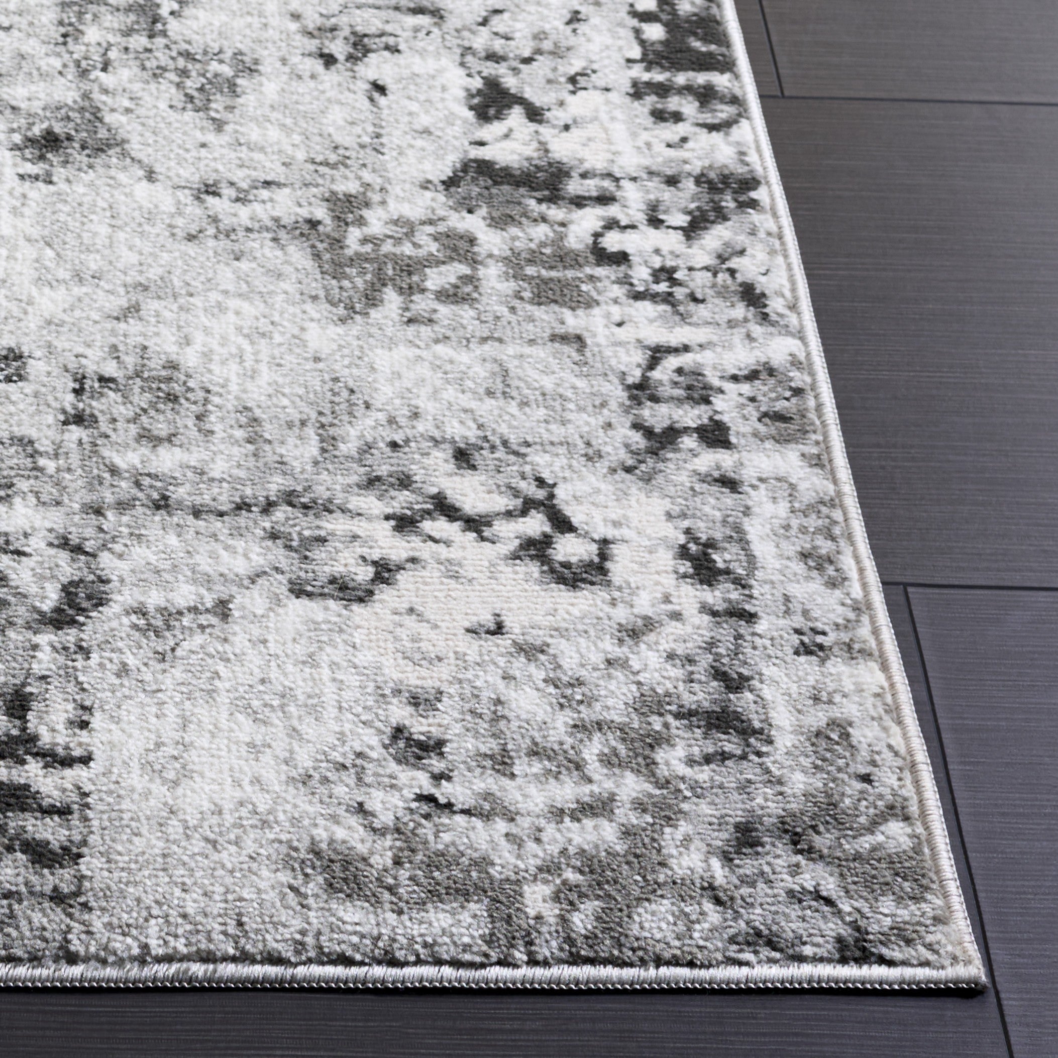 CHAMBER 208 – GREY / DARK GREY