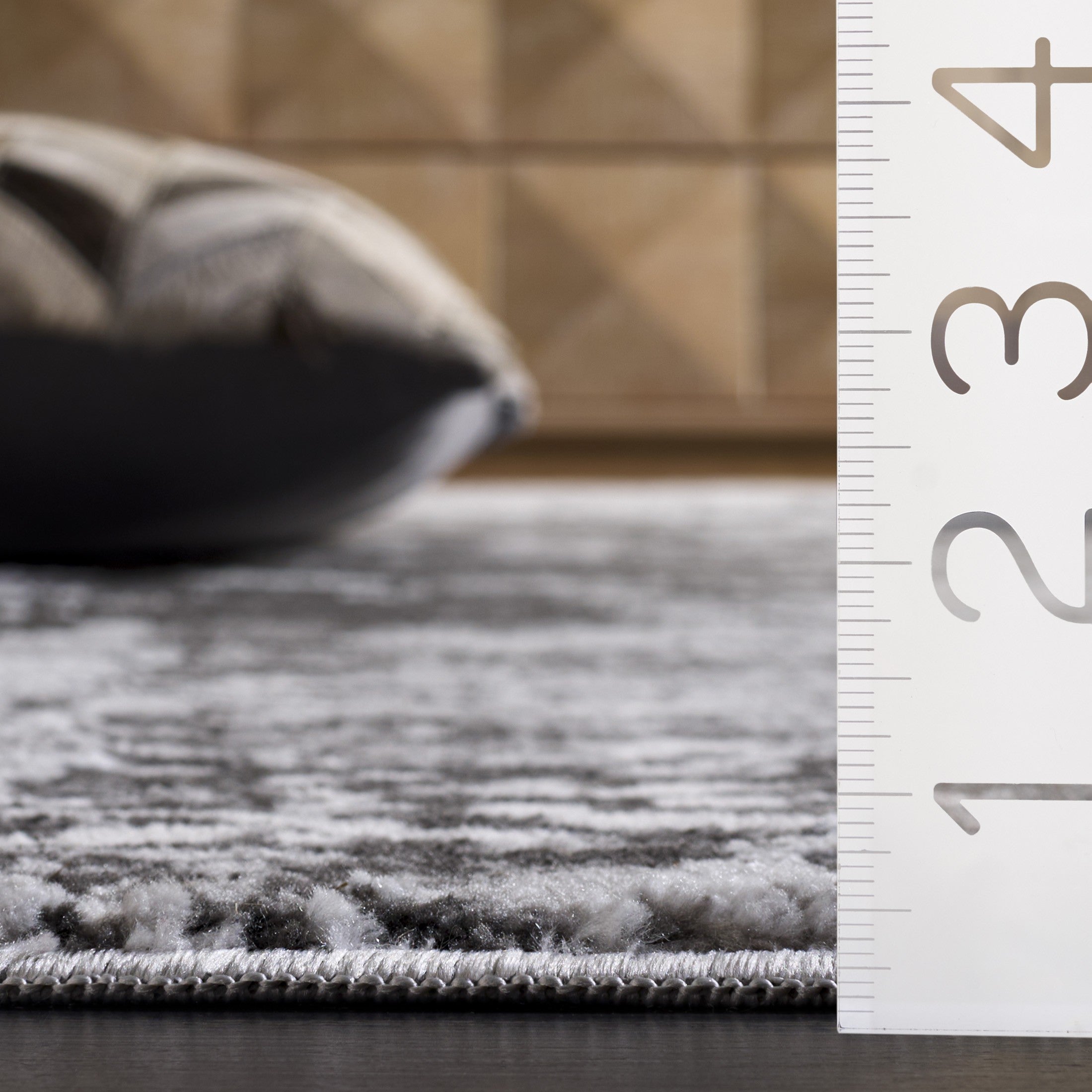CHAMBER 208 – GREY / DARK GREY