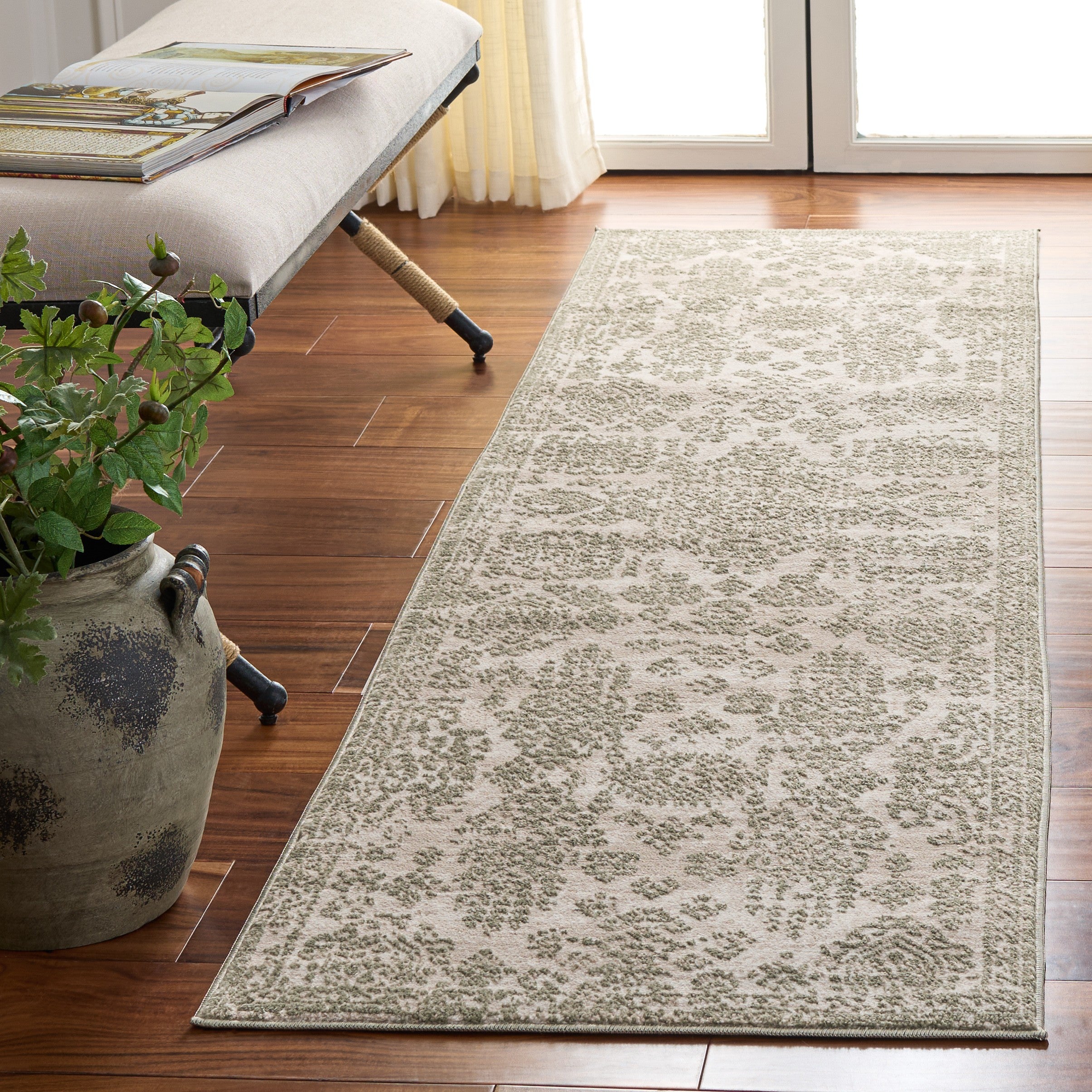 CHAMBER 212 – IVORY / GREEN BEIGE