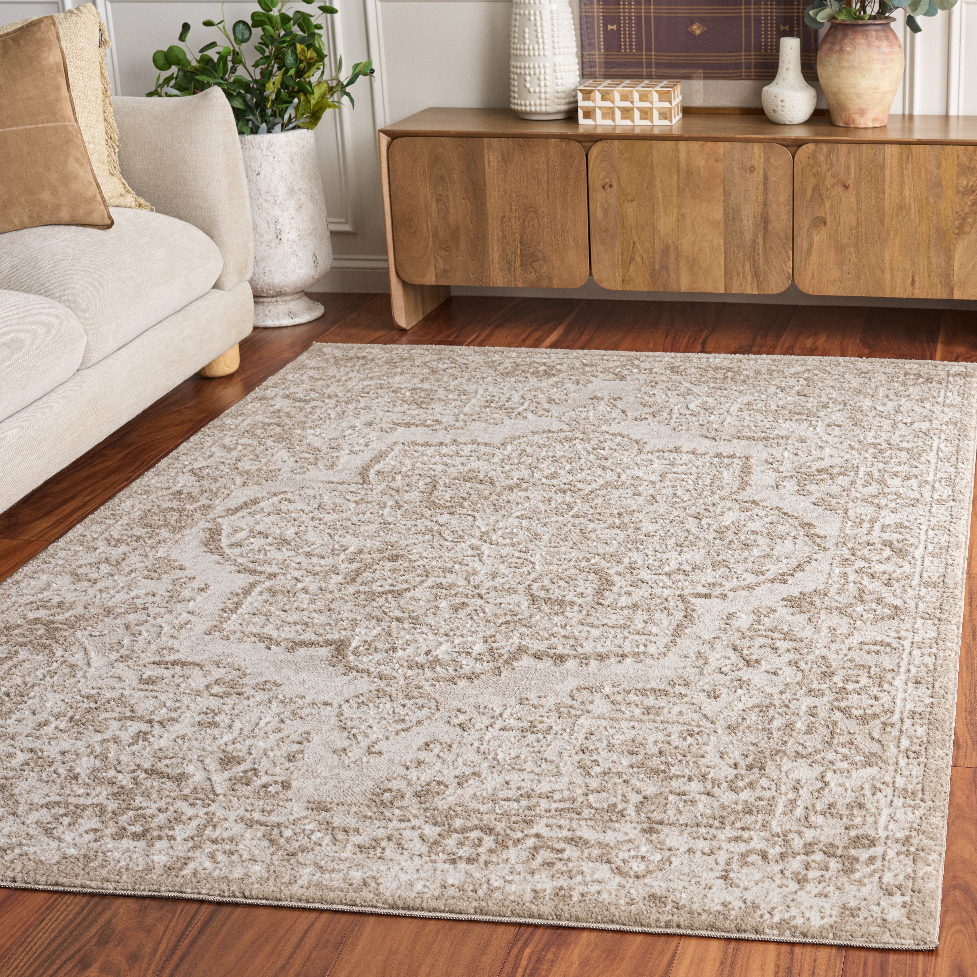 CHAMBER 214 – IVORY / LIGHT BEIGE
