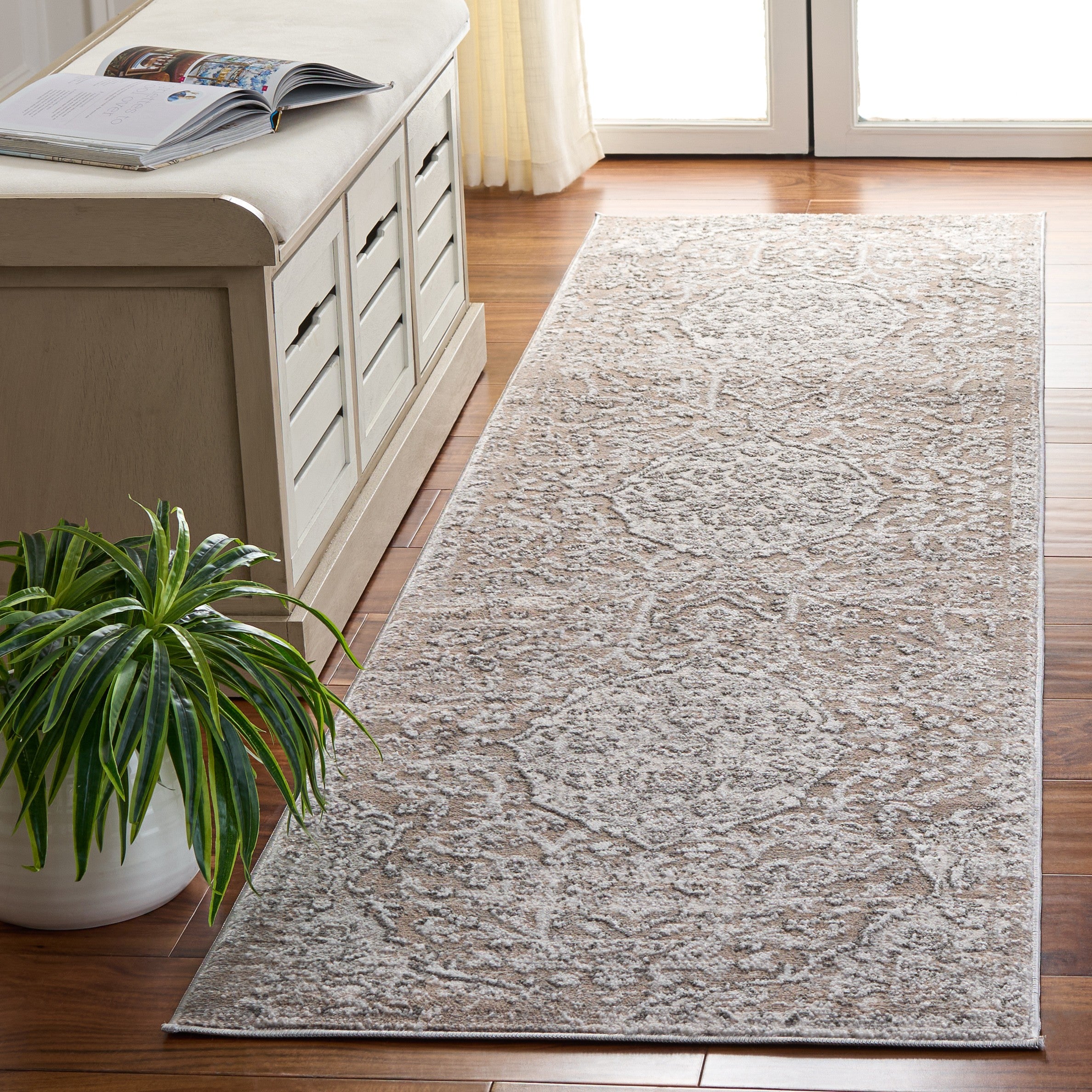 CHAMBER 216 – BEIGE / GREY IVORY