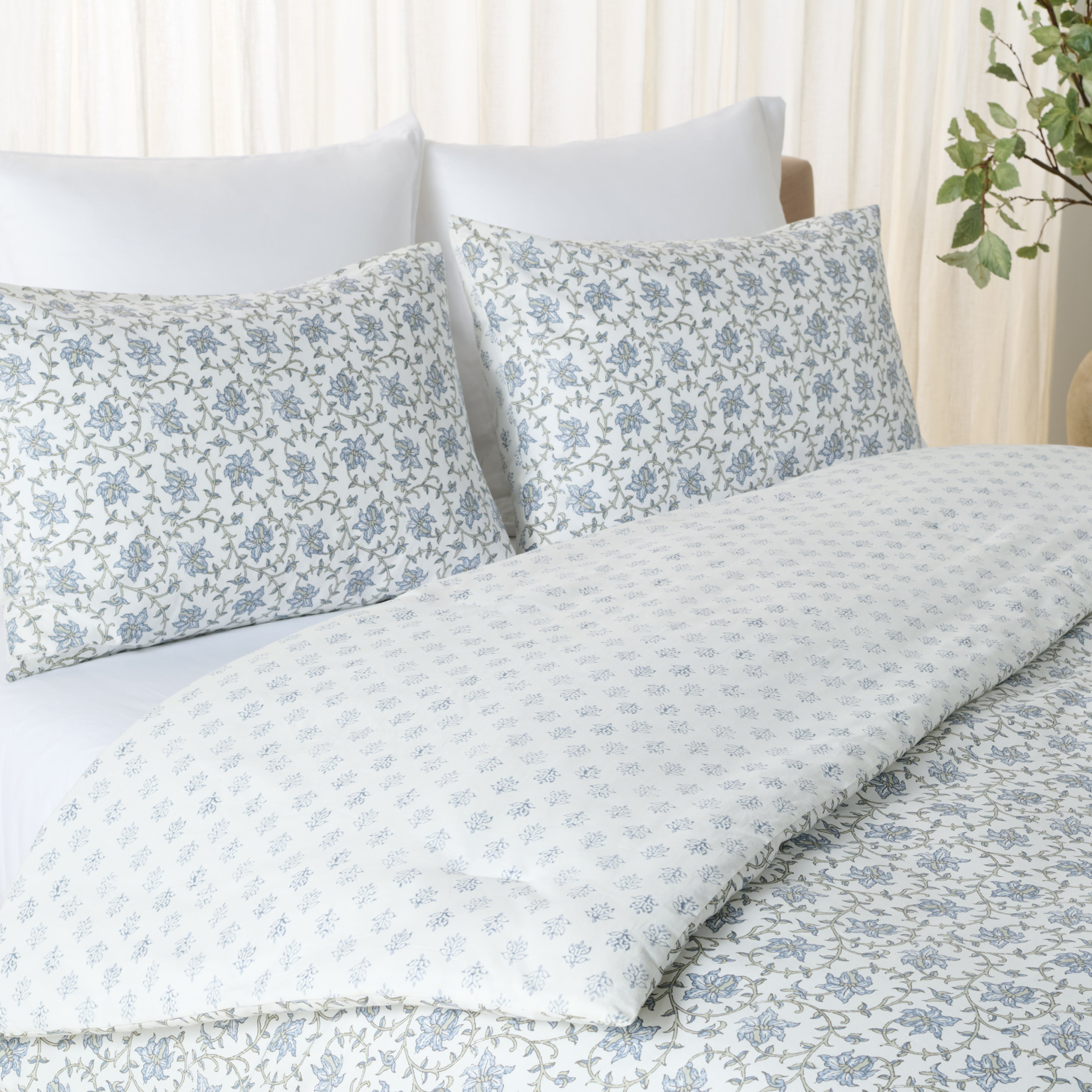 BLUE MIST / SAGE GREEN
