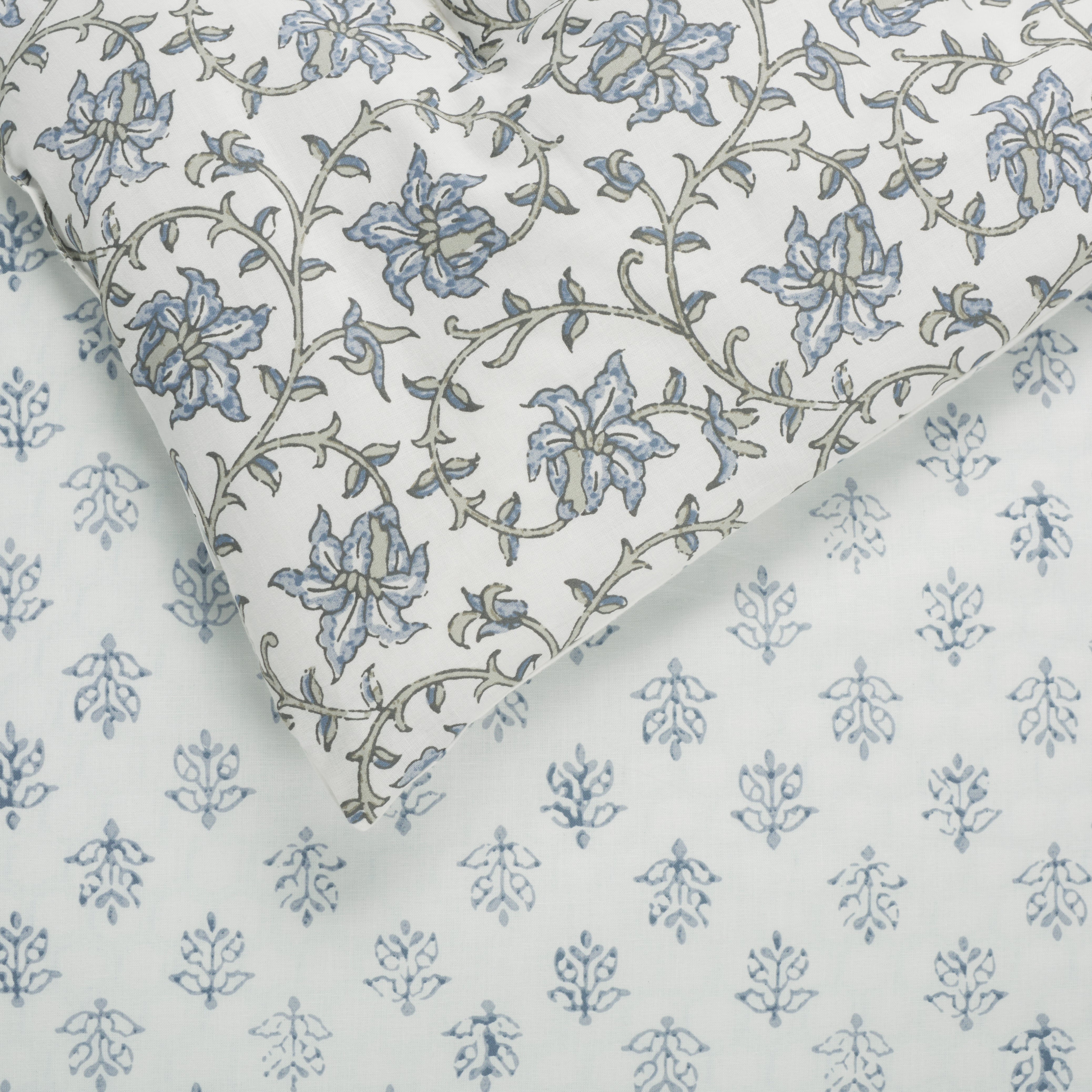 BLUE MIST / SAGE GREEN