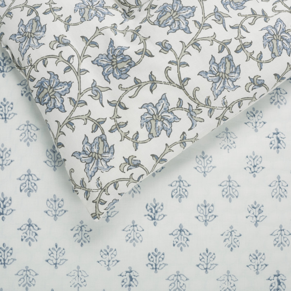 BLUE MIST / SAGE GREEN