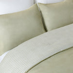 OLIVE / WHITE