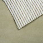 OLIVE / WHITE