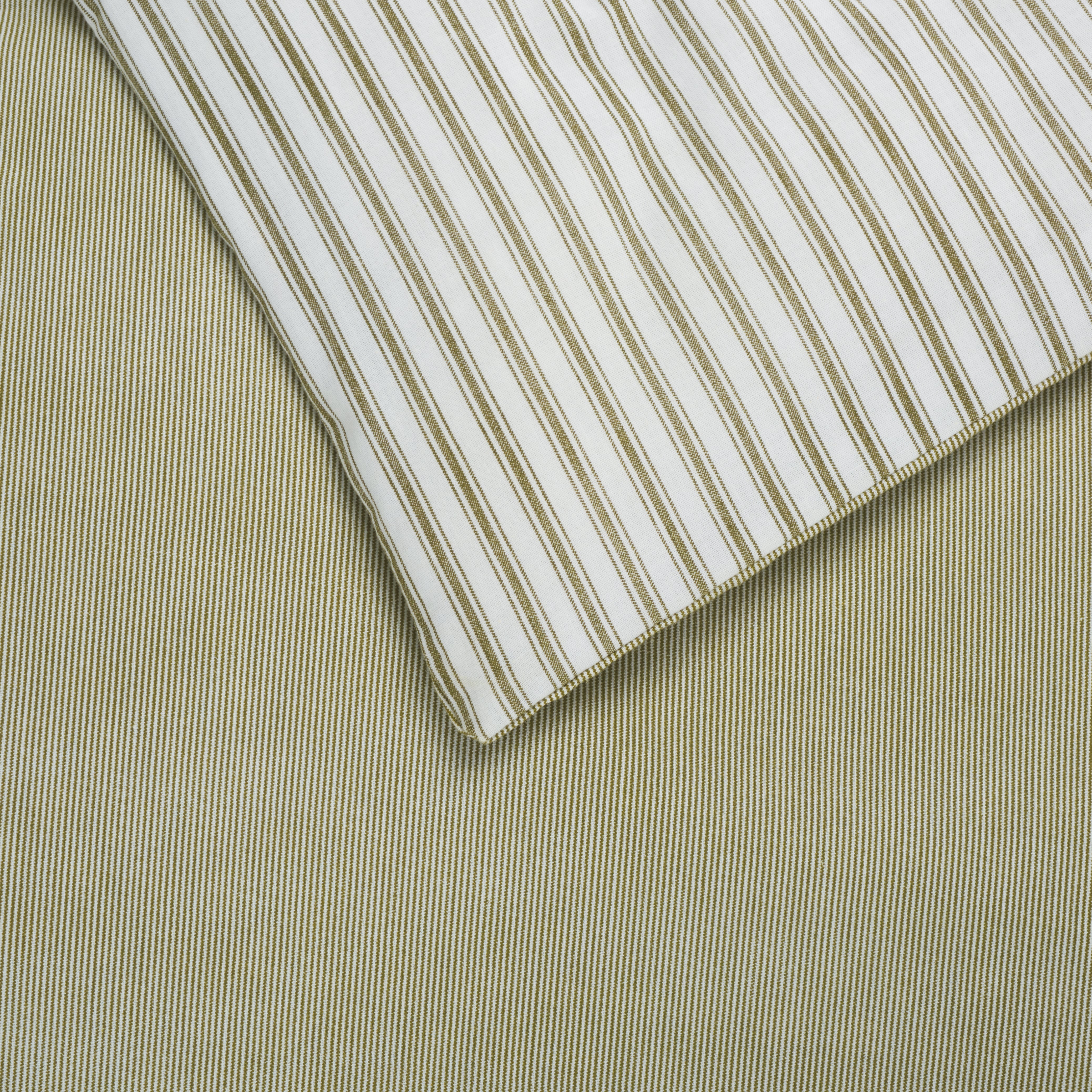 OLIVE / WHITE