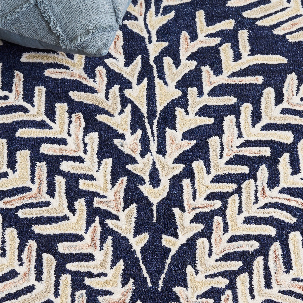 NAVY / IVORY