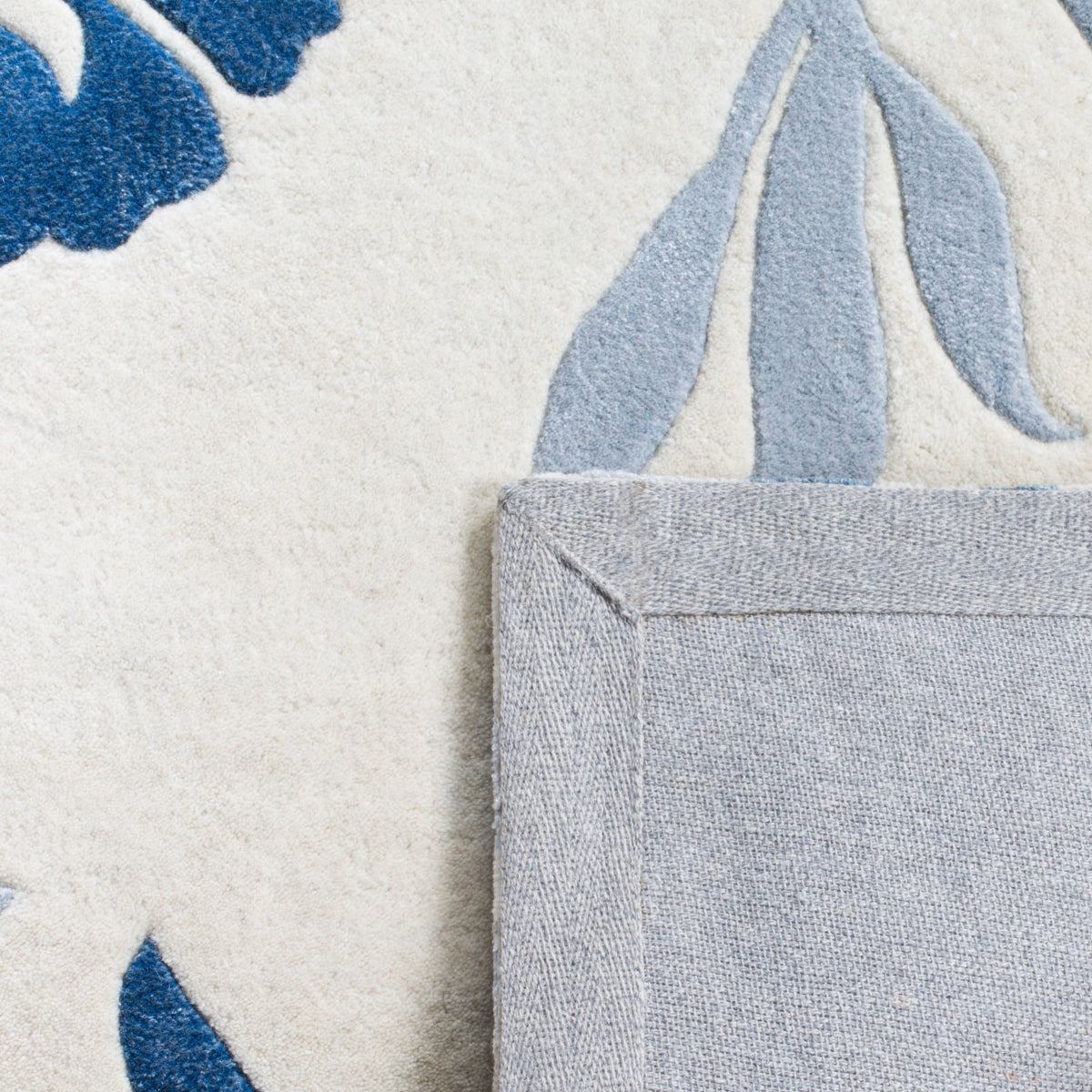 IVORY / BLUE