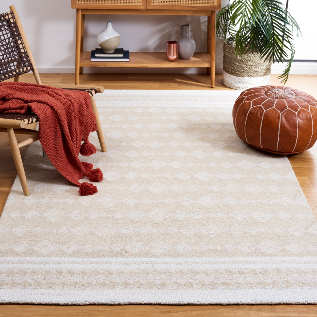 IVORY / BEIGE