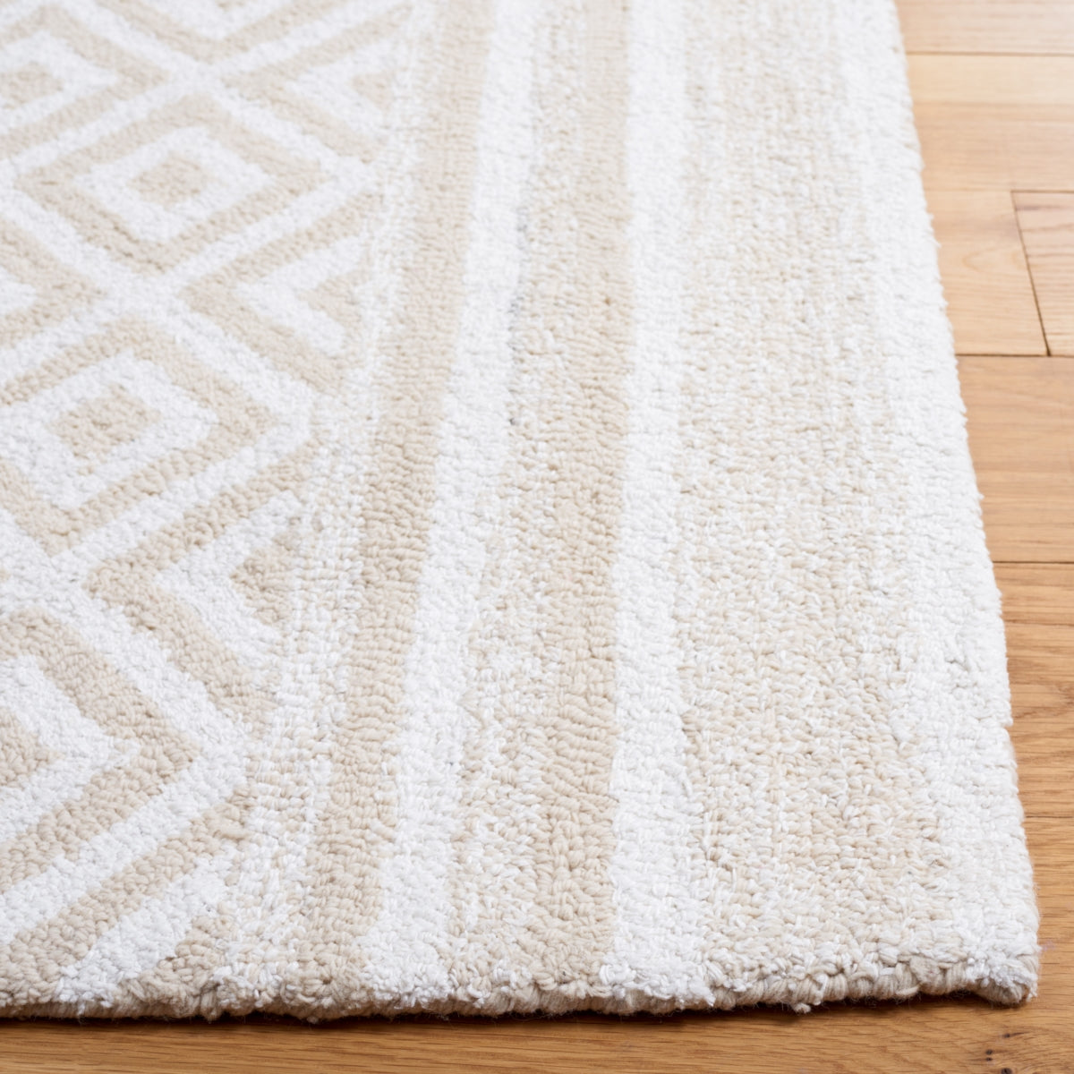 IVORY / BEIGE
