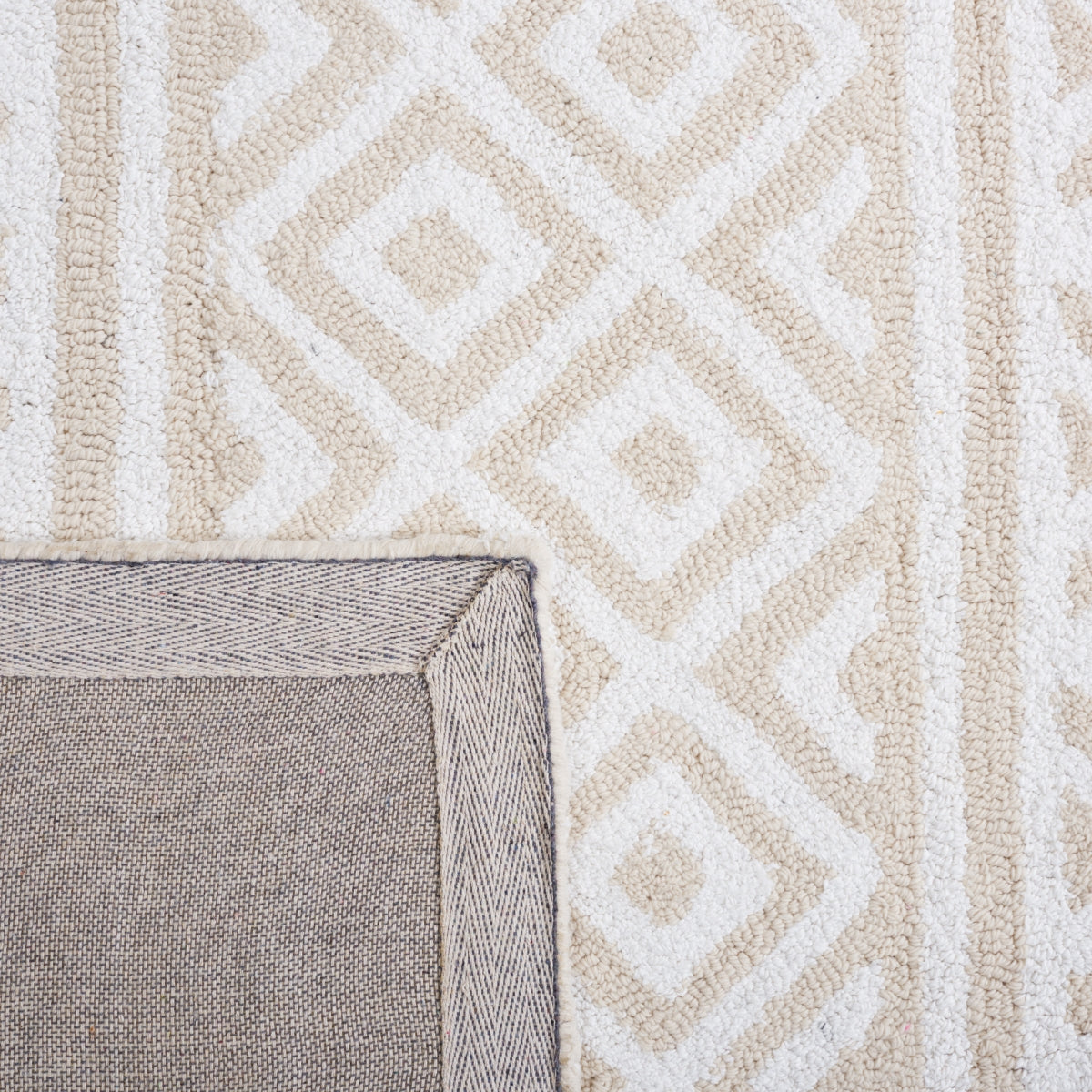 IVORY / BEIGE