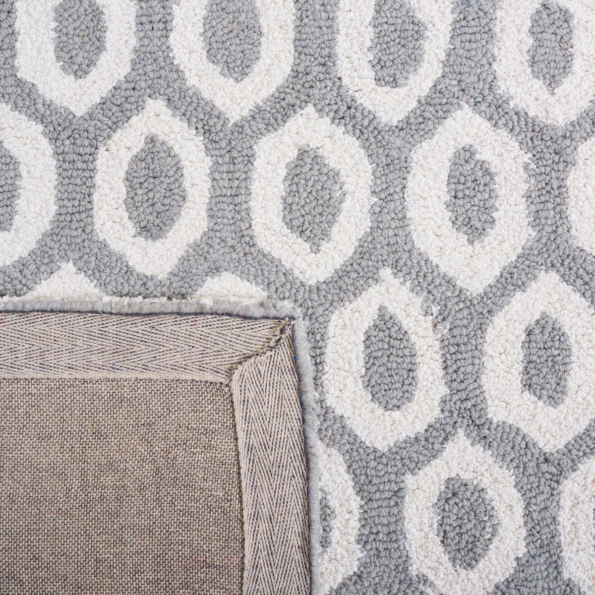 IVORY / GREY
