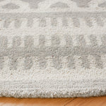 IVORY / GREY