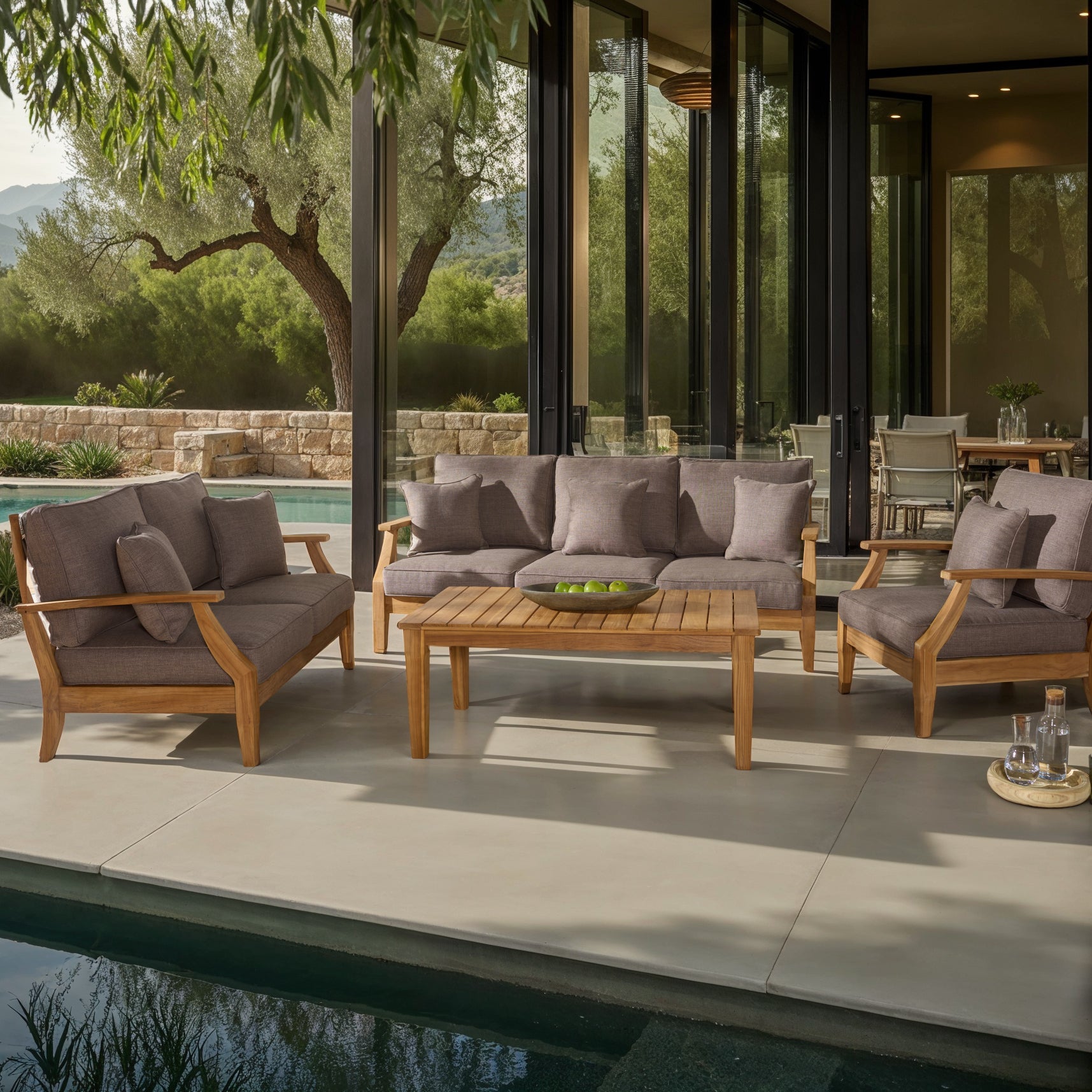 NATURAL TEAK / TAUPE