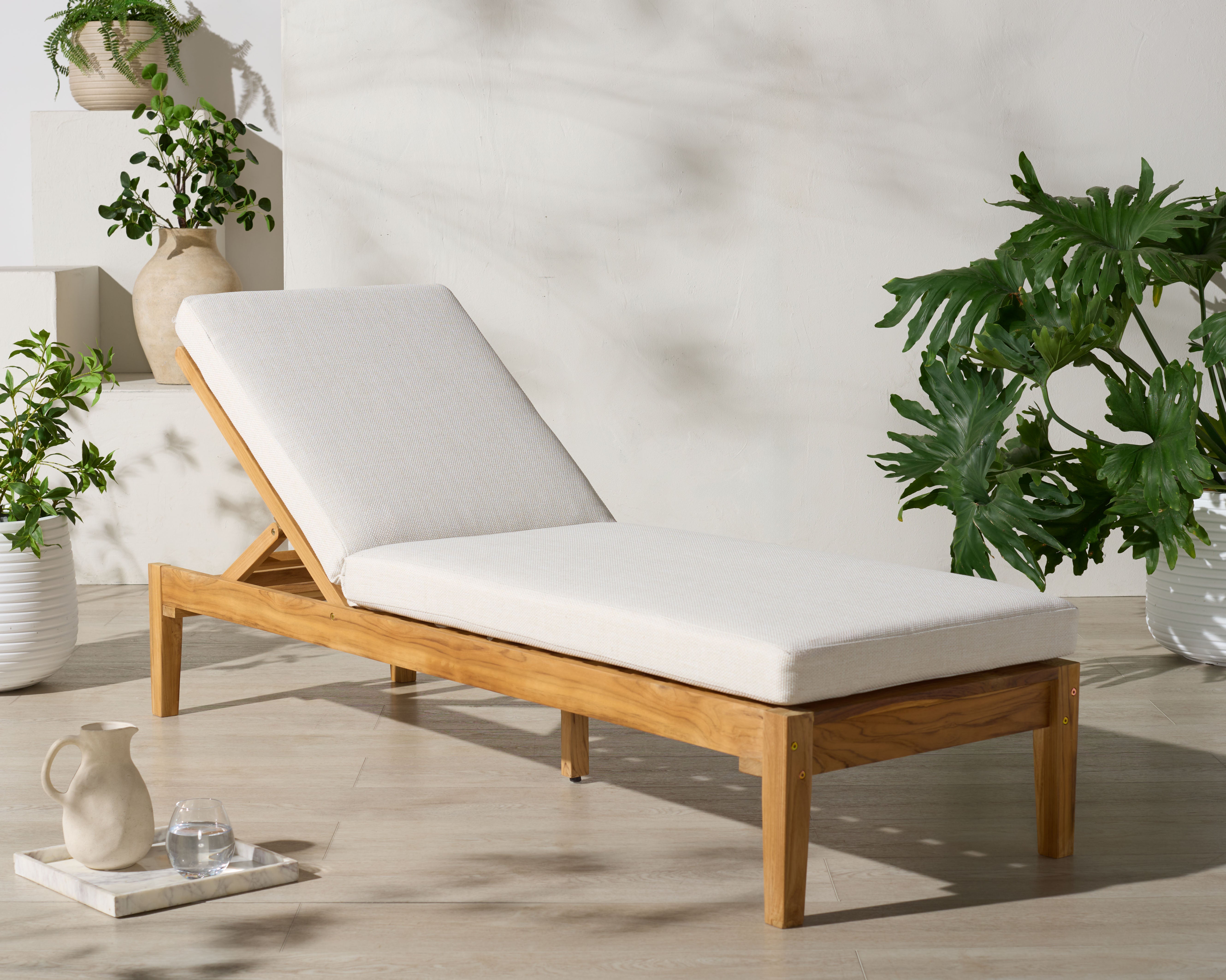 WHITE / NATURAL TEAK