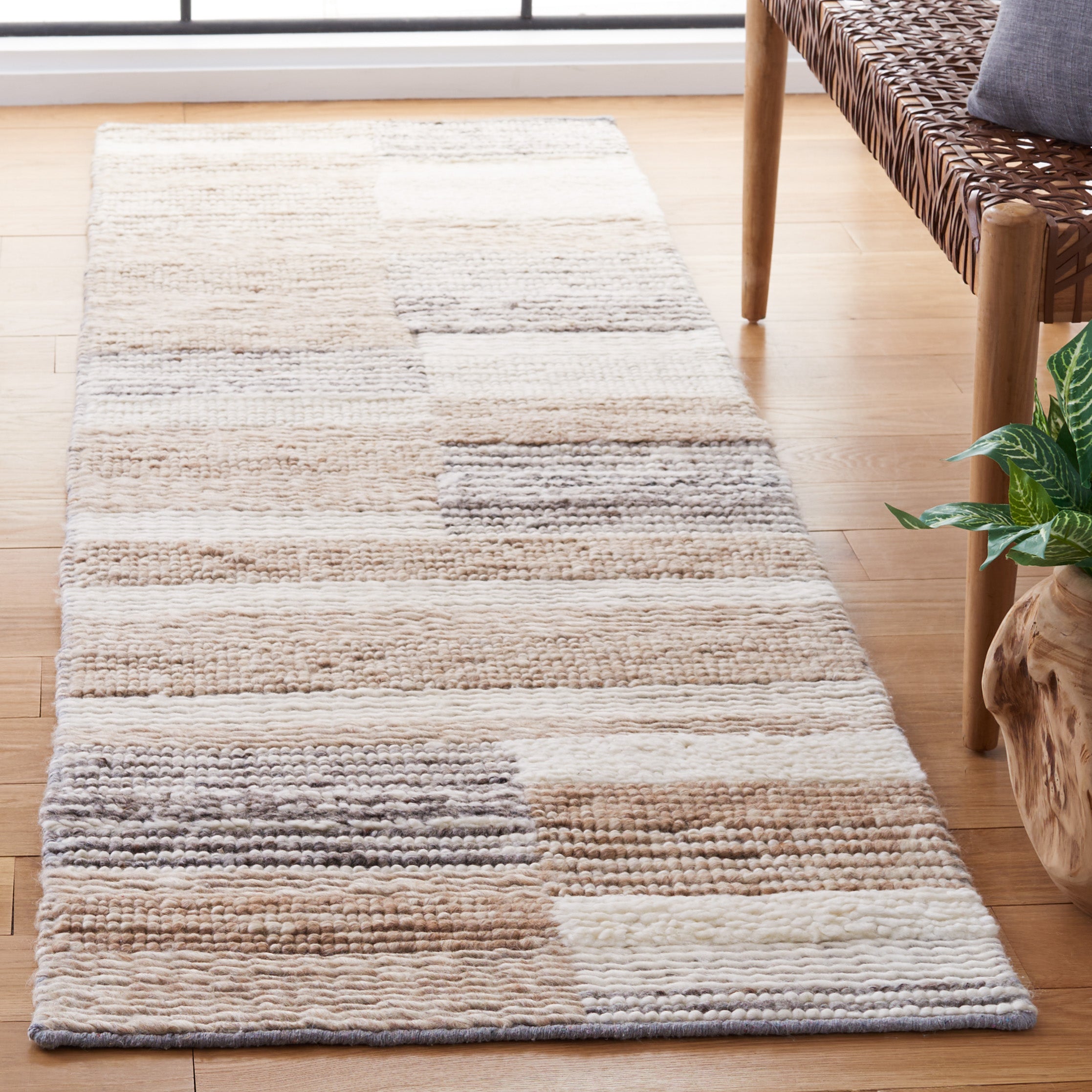 NATURAL / IVORY