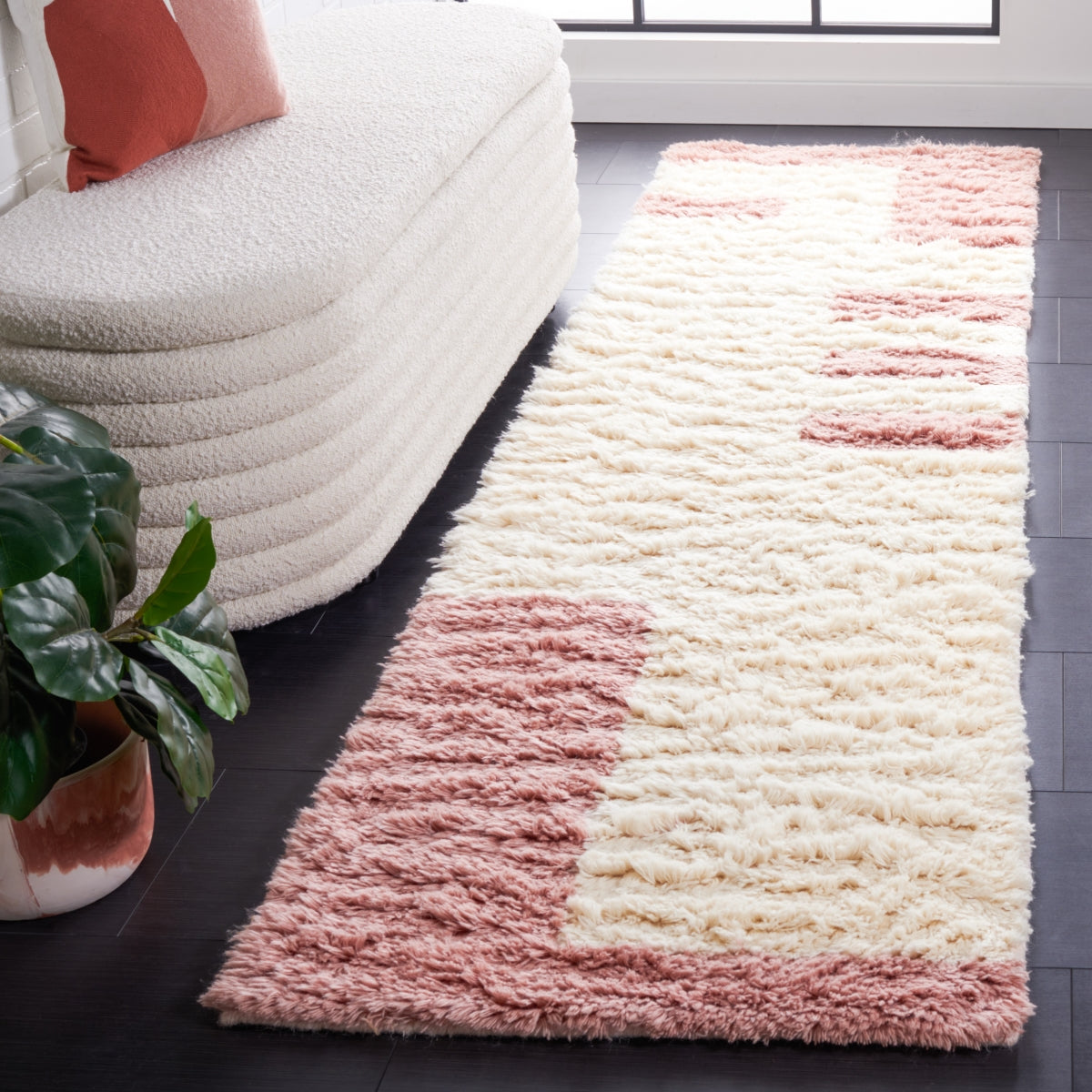 PINK / IVORY