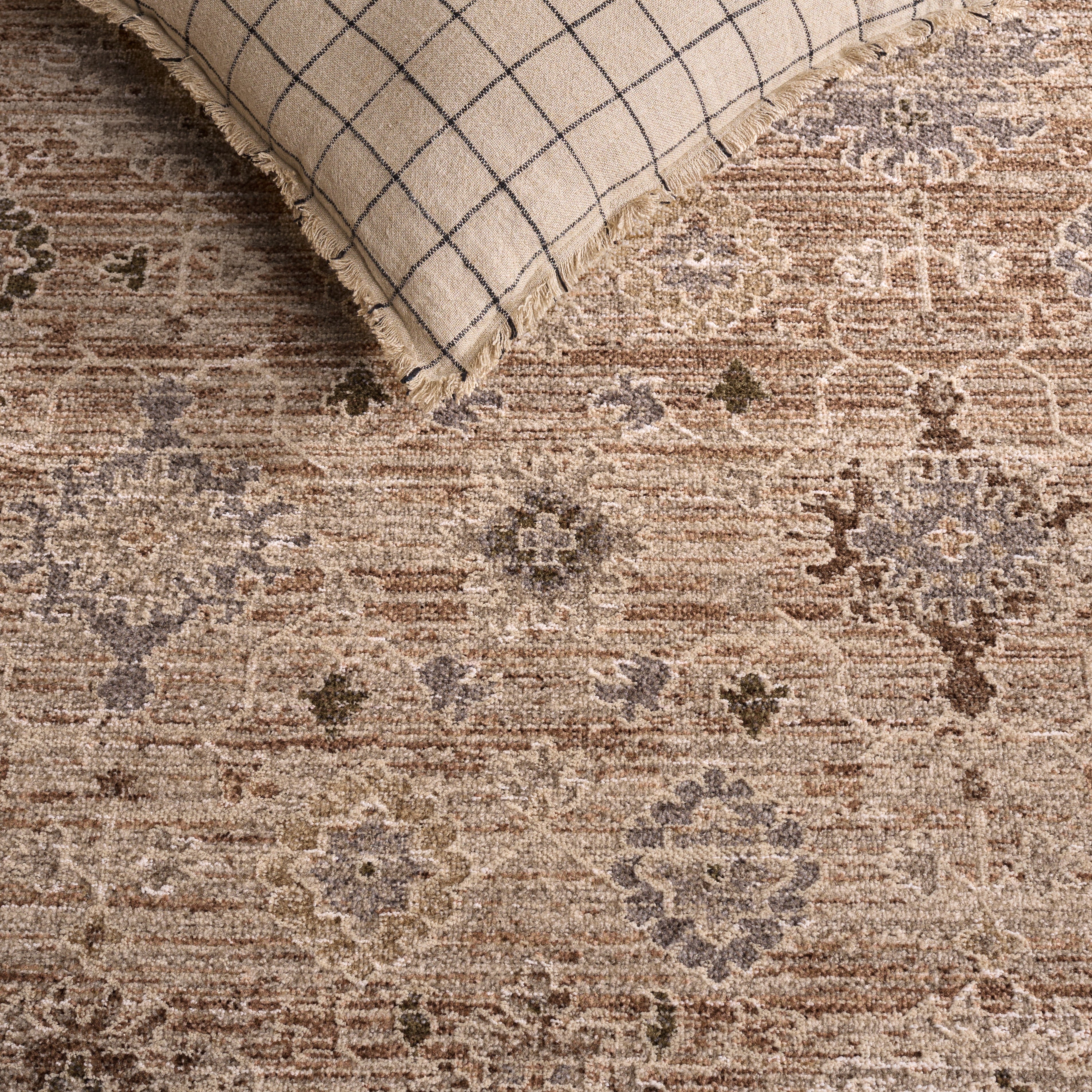 CRYSTAL 310 – BEIGE
