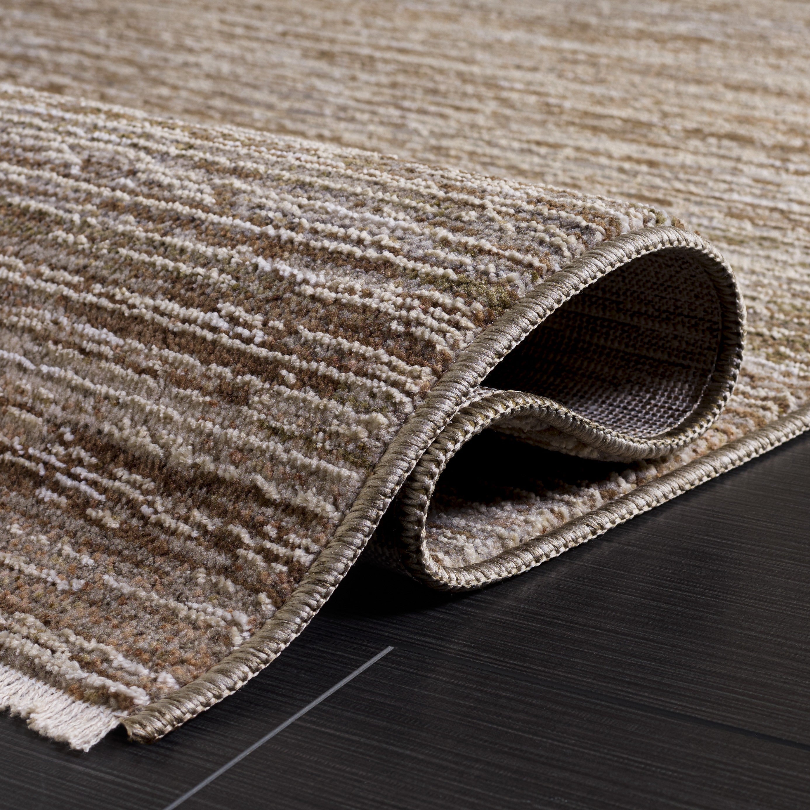 CRYSTAL 320 – DARK BEIGE