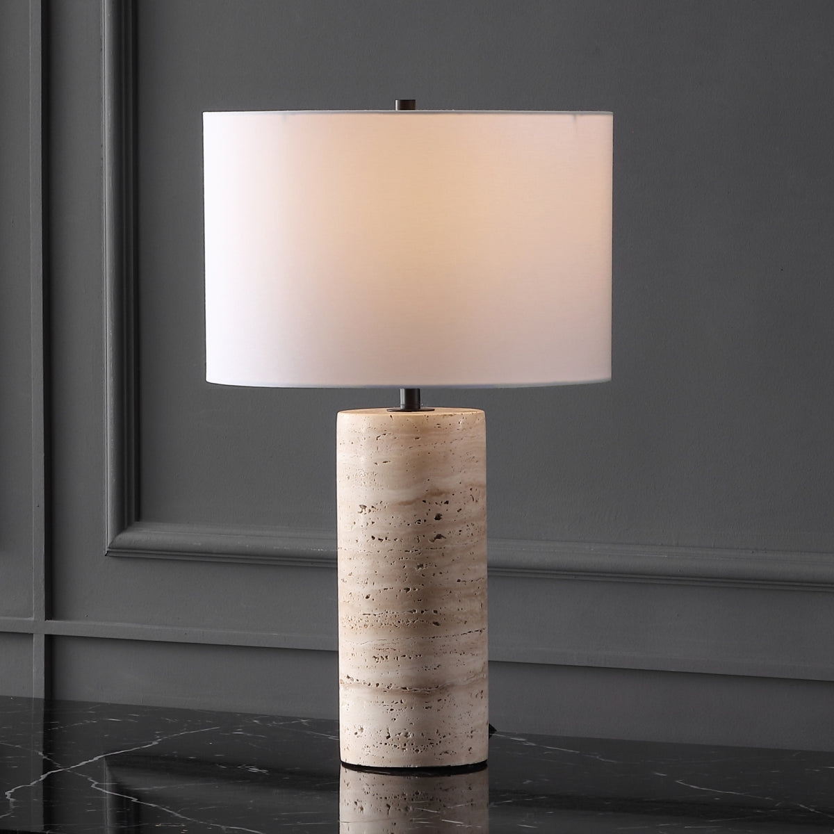 LIGHT BROWN / WHITE