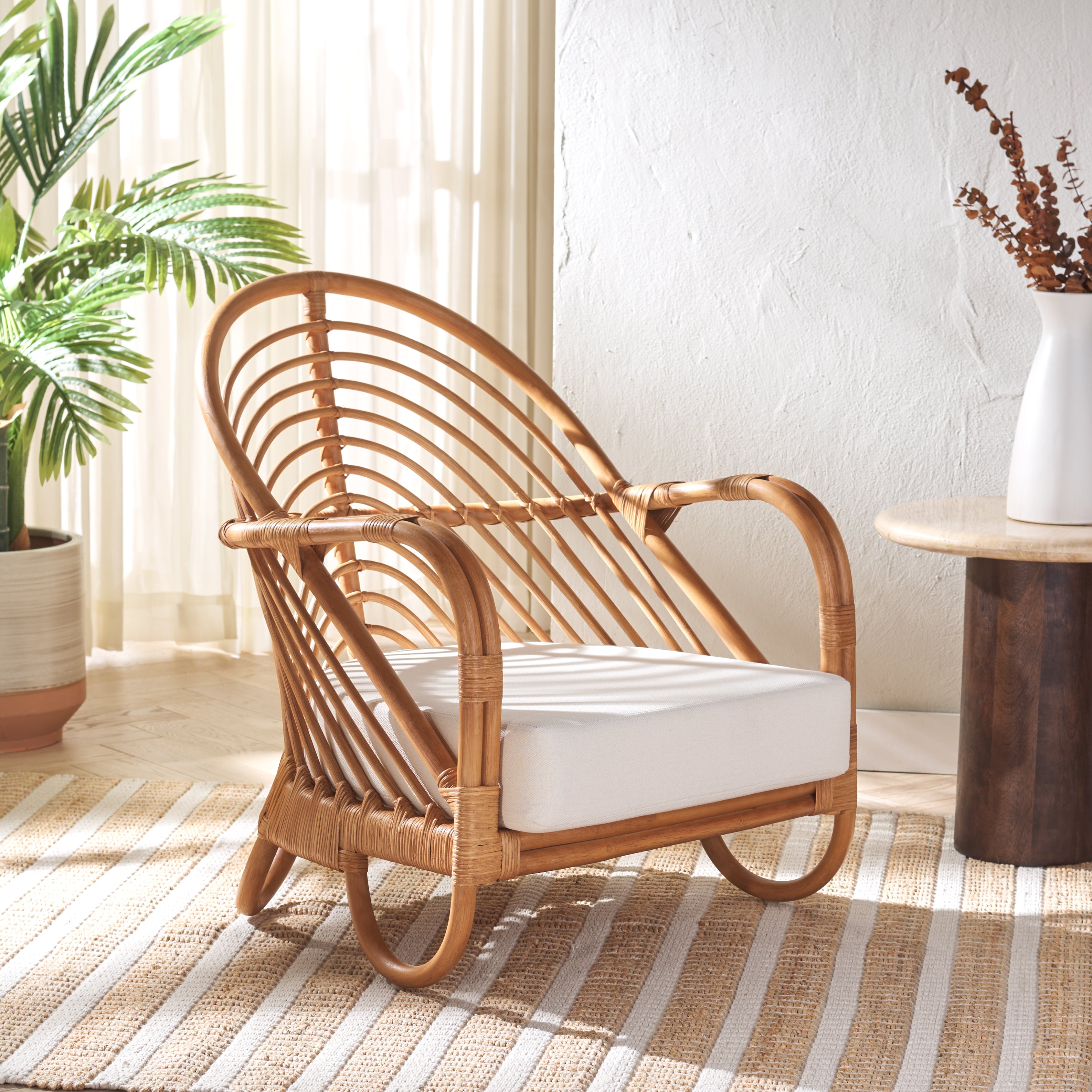 Safavieh Ivybelle Accent Chair - Thumbnail 2