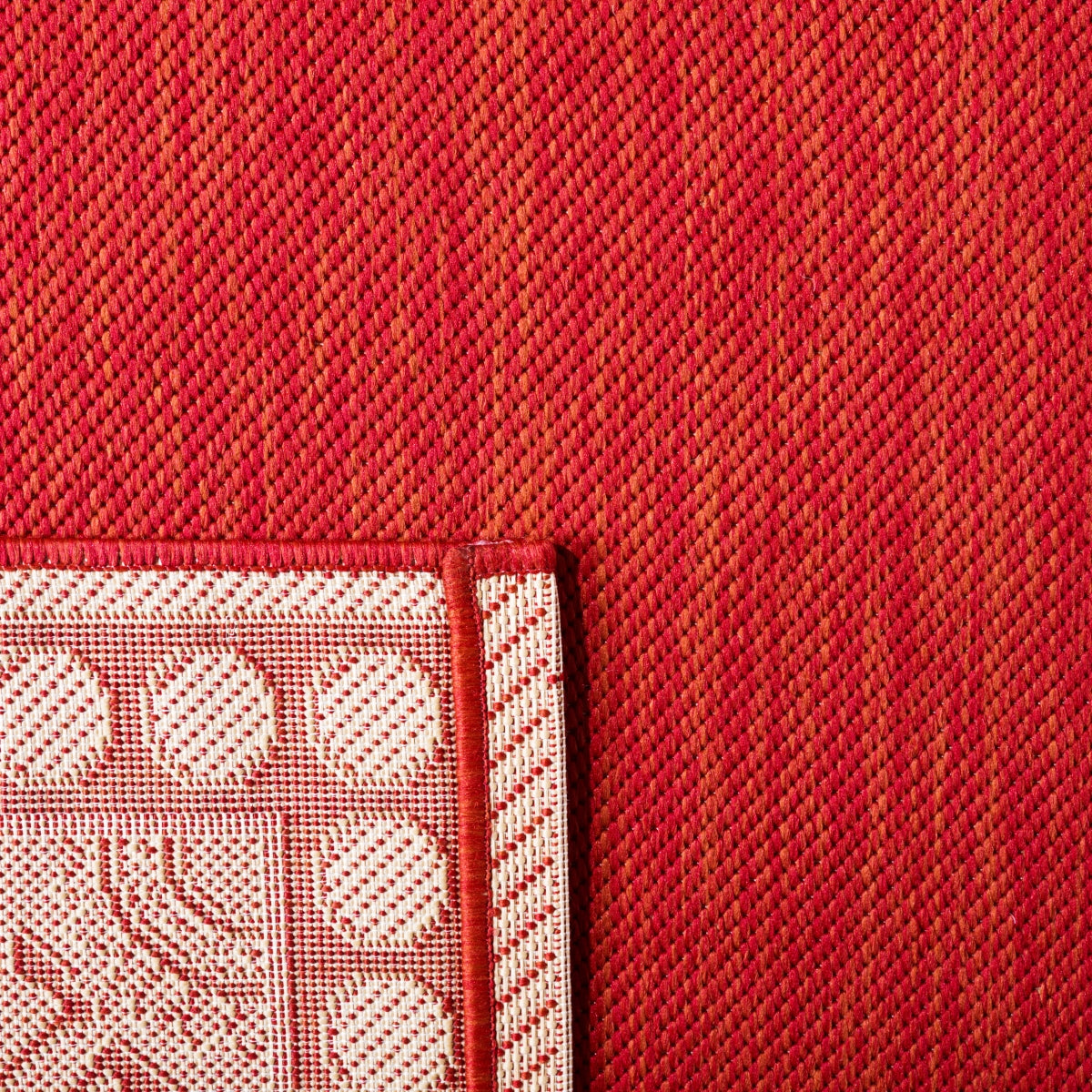 RED / NATURAL
