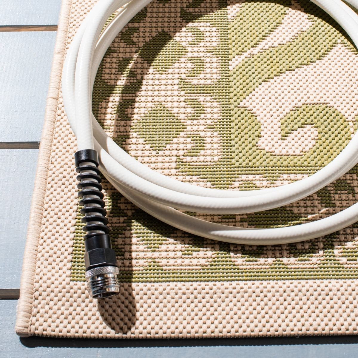 NATURAL / OLIVE