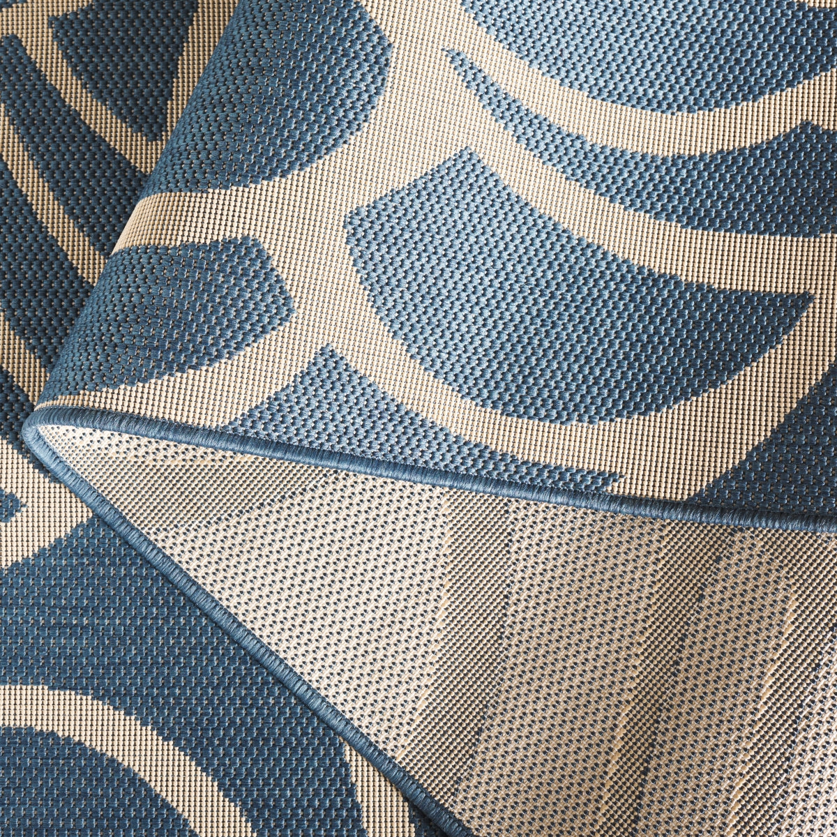 BLUE / BEIGE