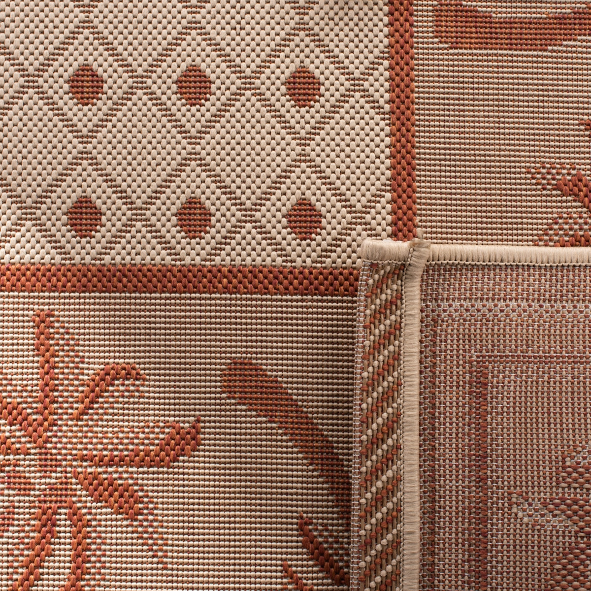 IVORY / RUST