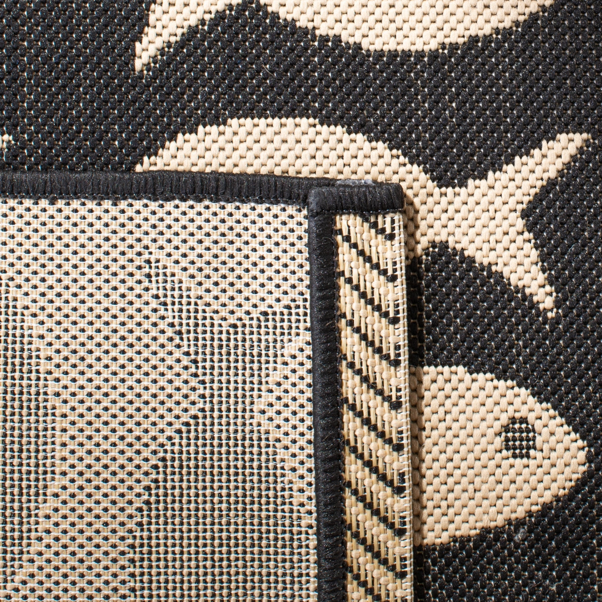 BLACK / BEIGE
