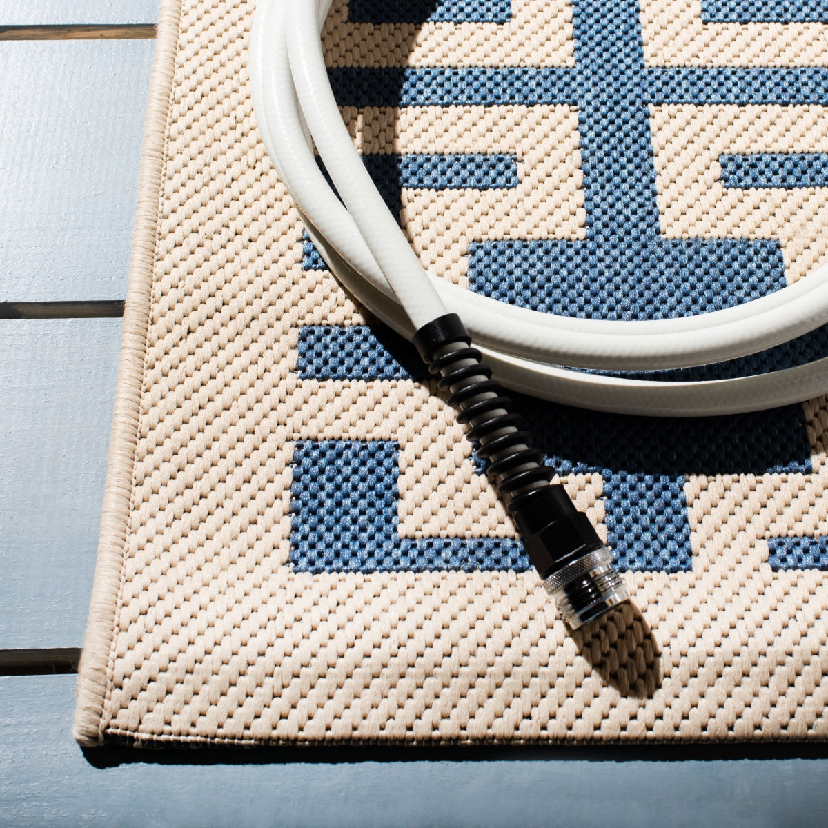 BLUE / BEIGE