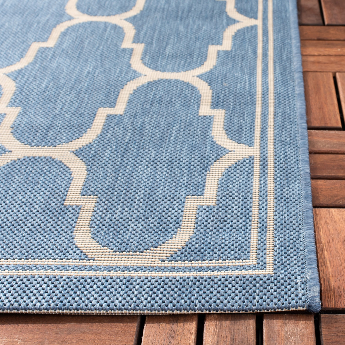 BLUE / BEIGE