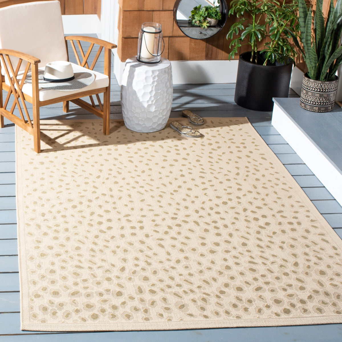 BEIGE / GOLD