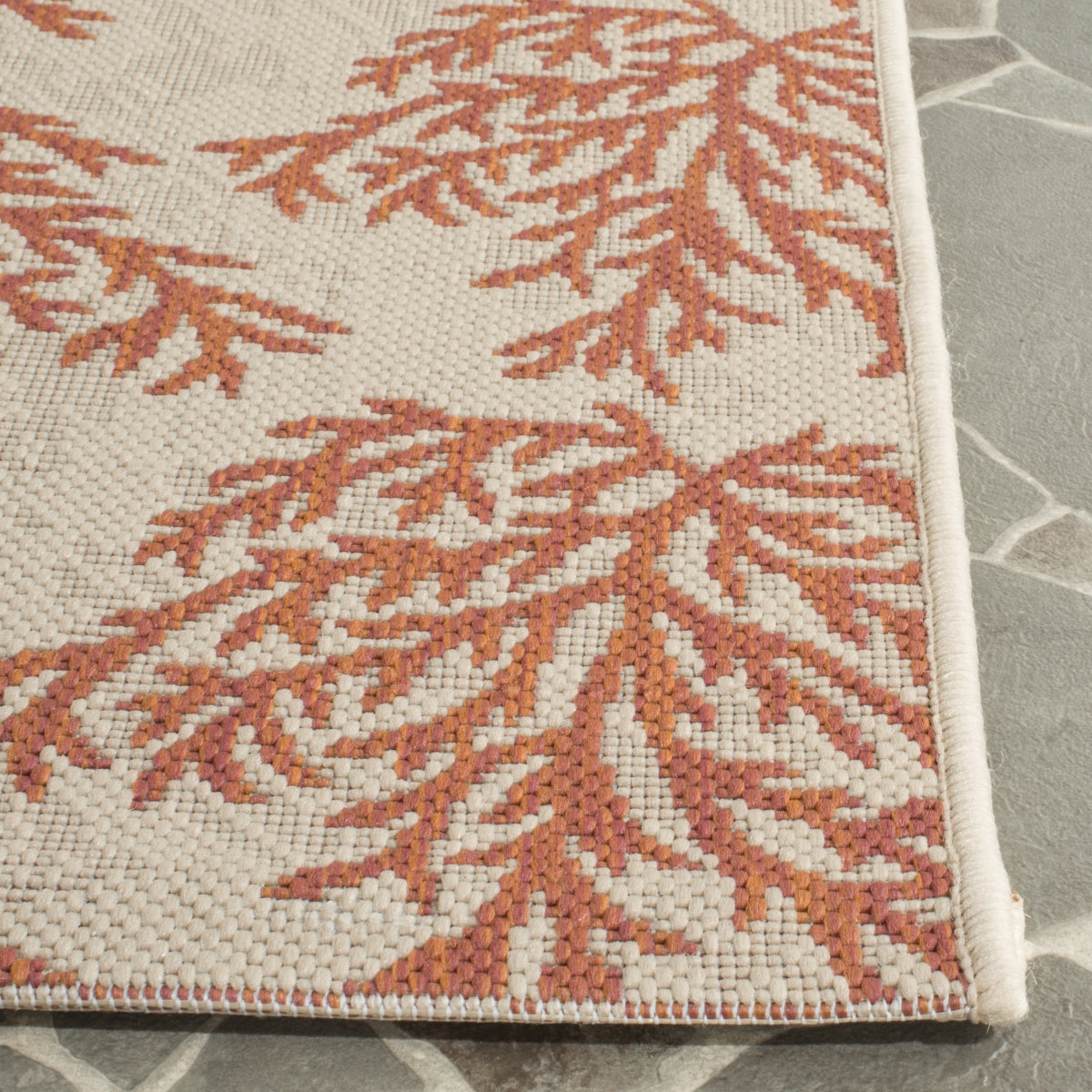 BEIGE / TERRACOTTA