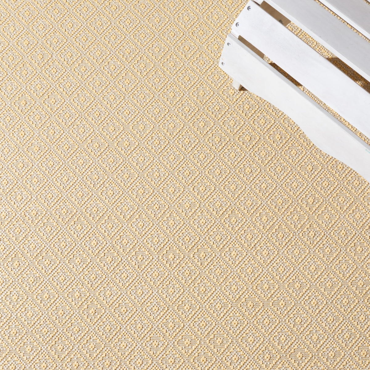 GOLD / BEIGE
