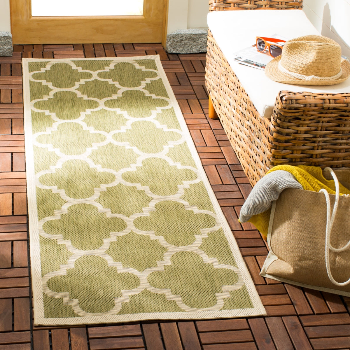 GREEN / BEIGE