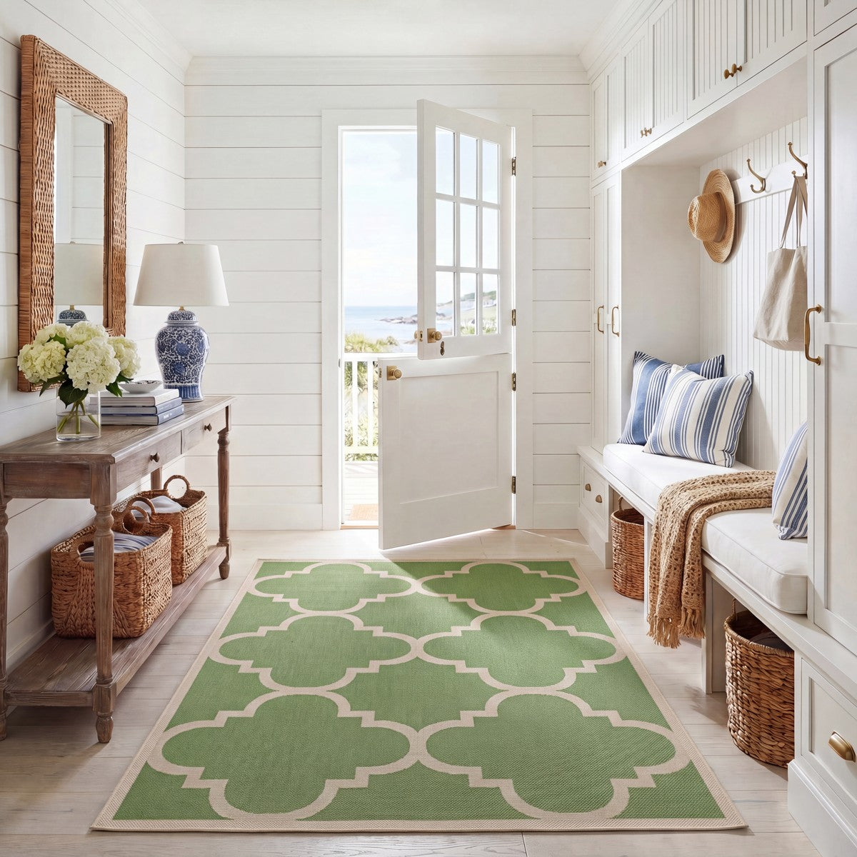 GREEN / BEIGE