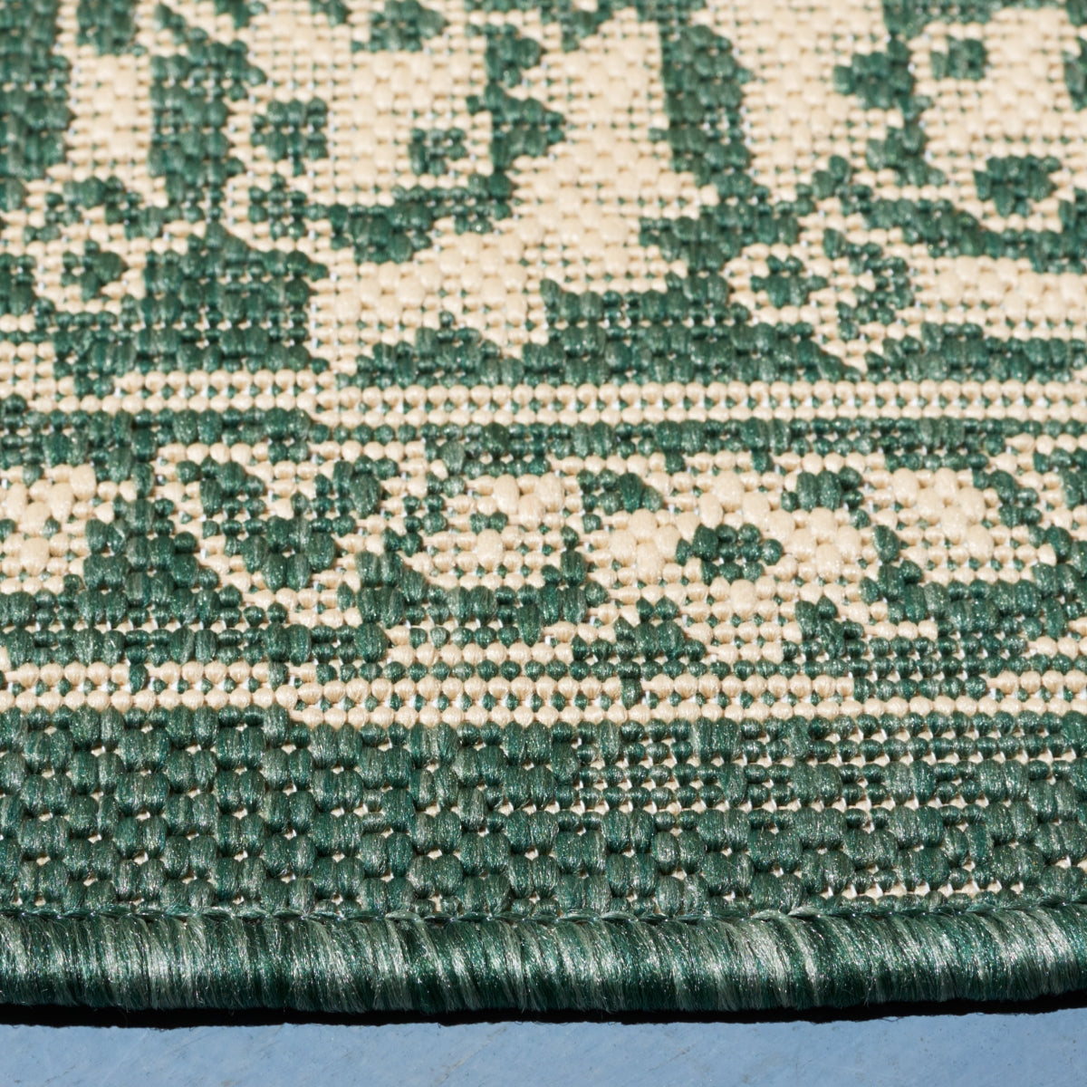 DARK GREEN / BEIGE