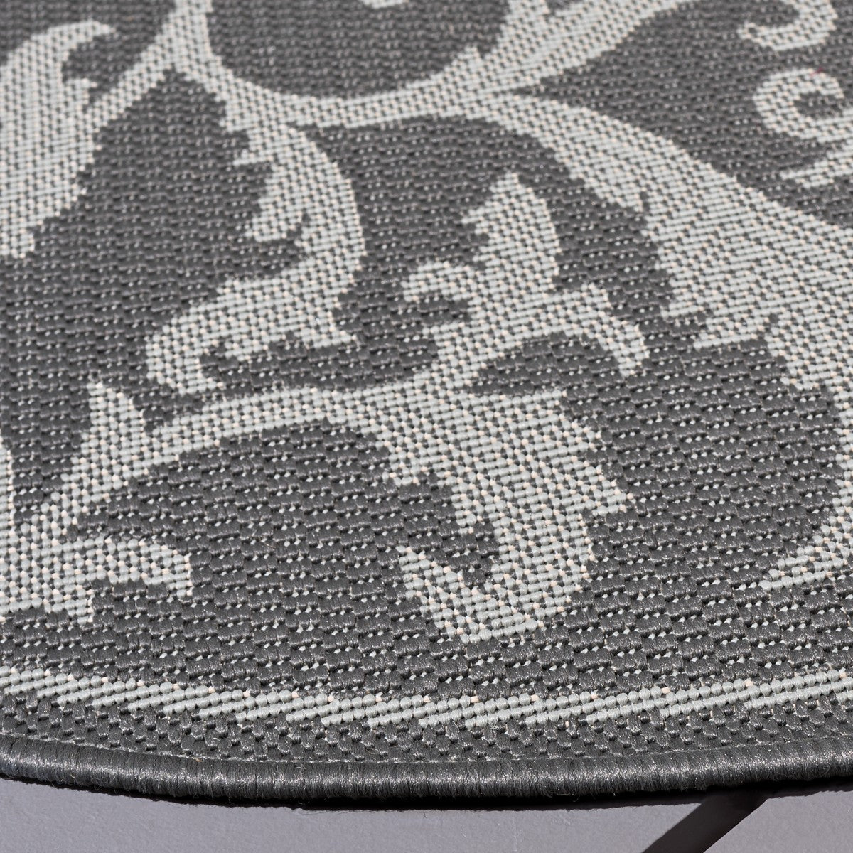 ANTHRACITE / LIGHT GREY