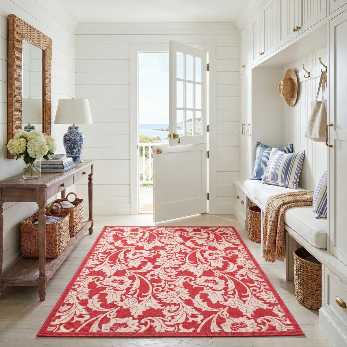 RED / CREME