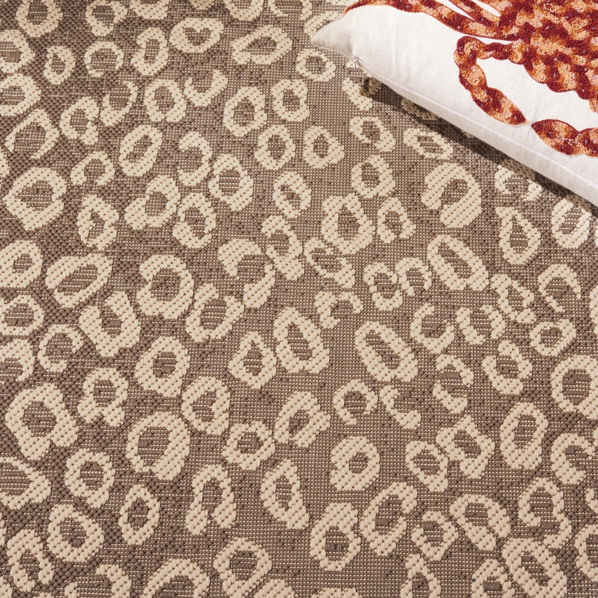 DARK BEIGE / BEIGE