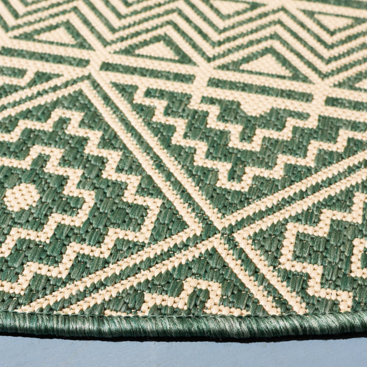 DARK GREEN / BEIGE