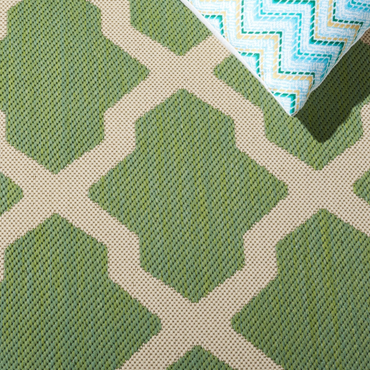 GREEN / BEIGE